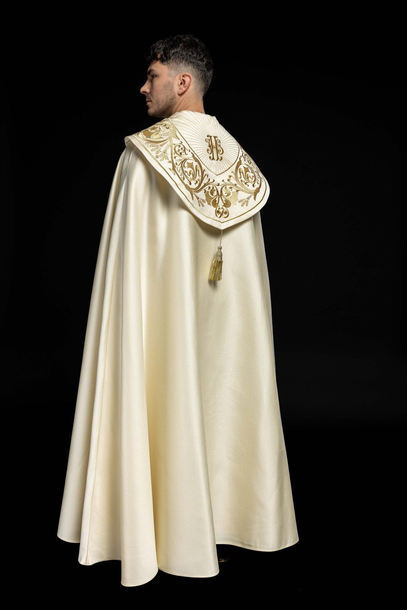 IHS embroidered ecru priest's cope KKP/009/05/20 ECRU SAT. POMPON 145 cm - HAFTINAUSA.COM