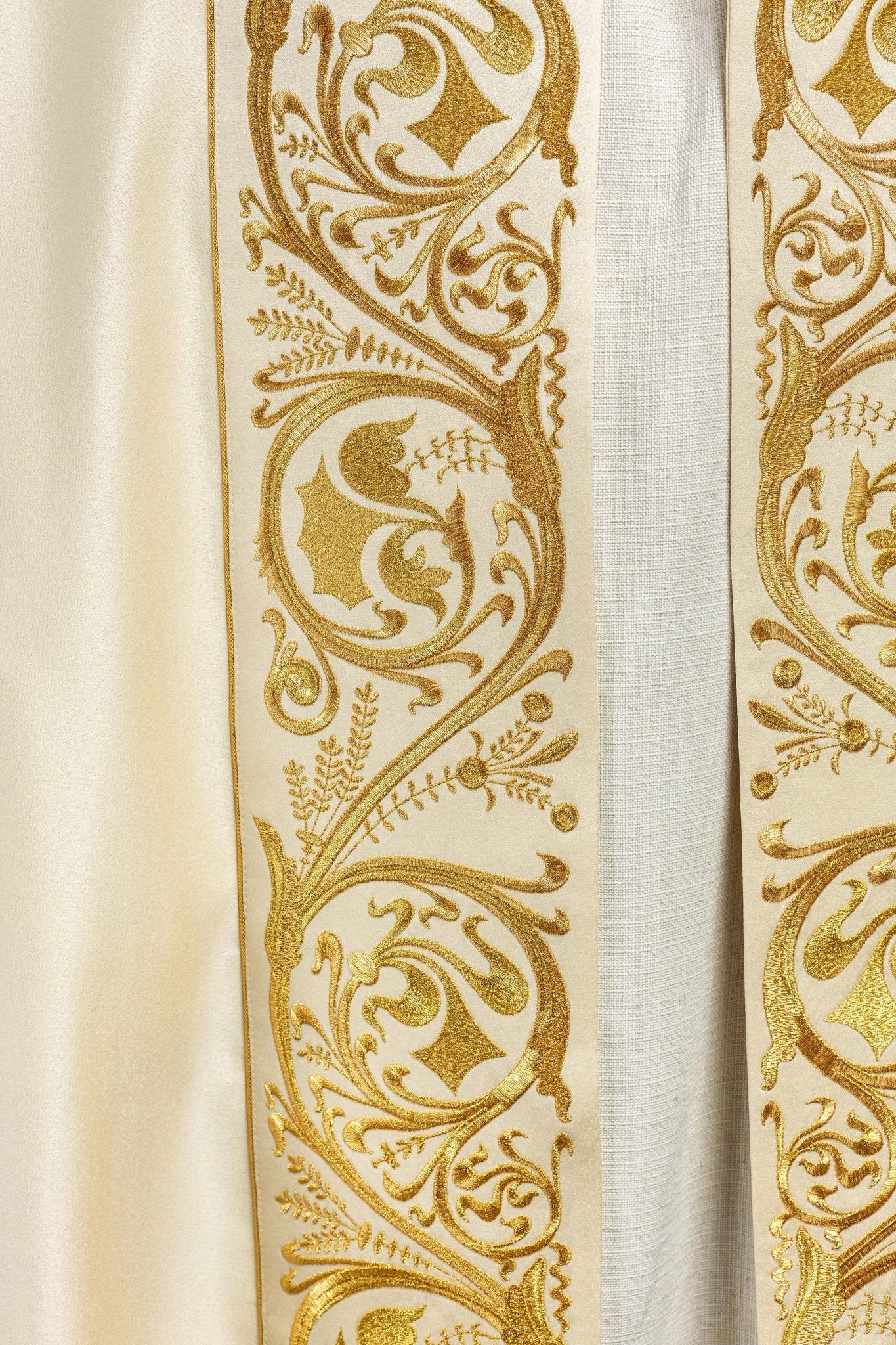 IHS embroidered ecru priest's cope KKP/009/05/20 ECRU SAT. POMPON 145 cm - HAFTINAUSA.COM