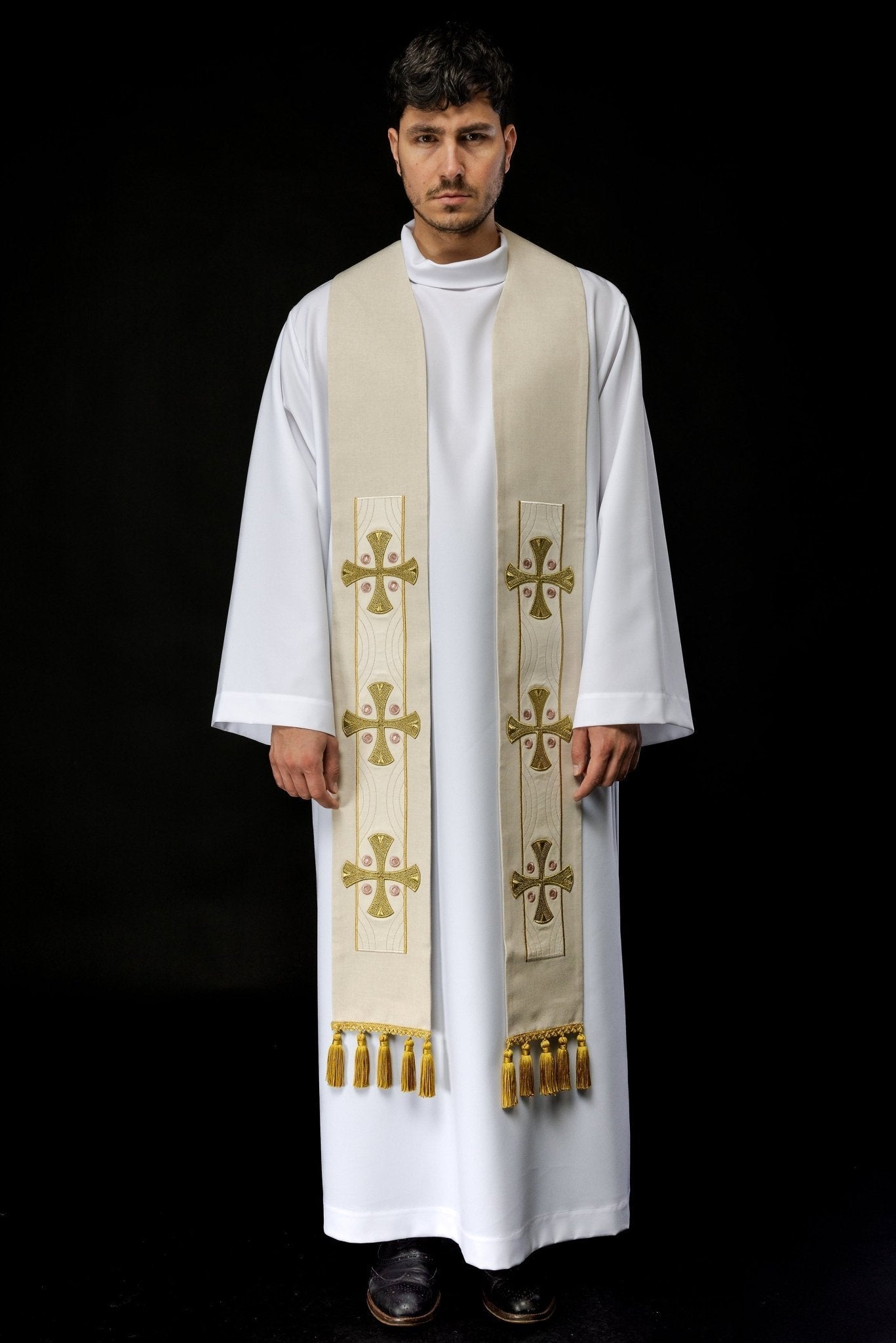 Ivory colored stole with gold crosses embroidery S - 2068 - 05 - 70 - HAFTINAUSA.COM
