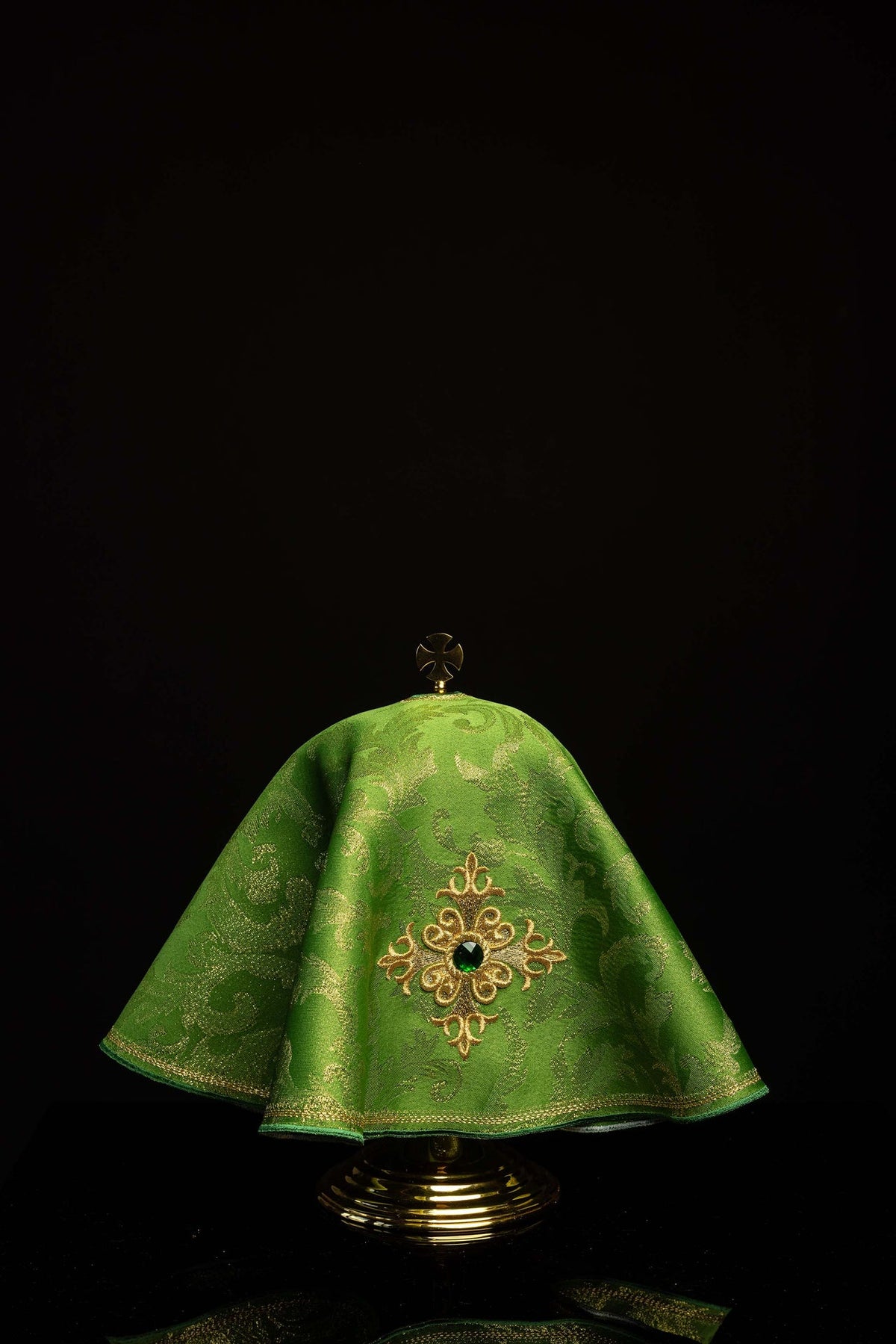 Front view of Green Ciborium Veil Embroidered with a Cross and Green Stone