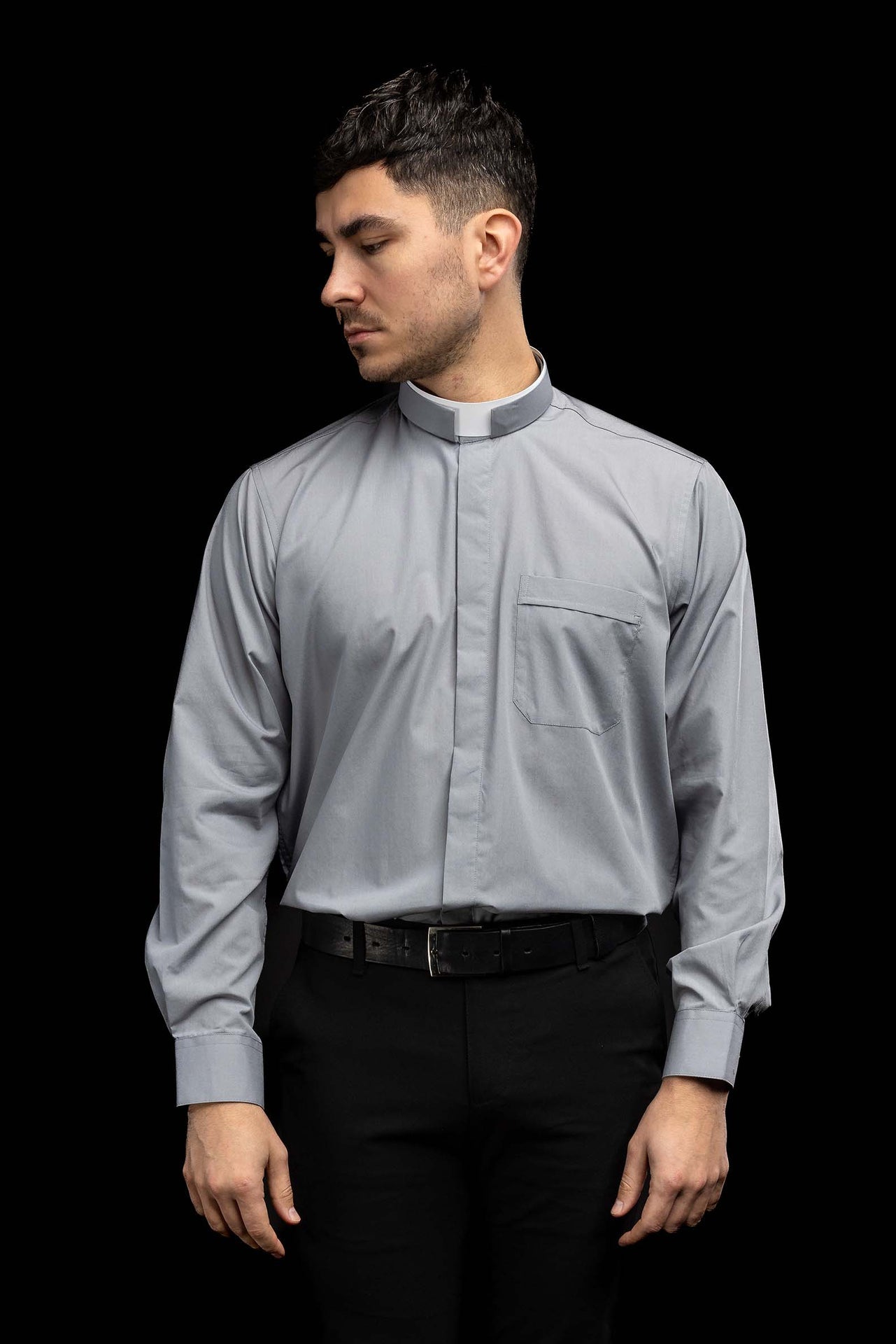 Light grey long-sleeved Roman clerical shirt with clerical collar KSZ/003/220/DR/38 - CHASUBLES.COM