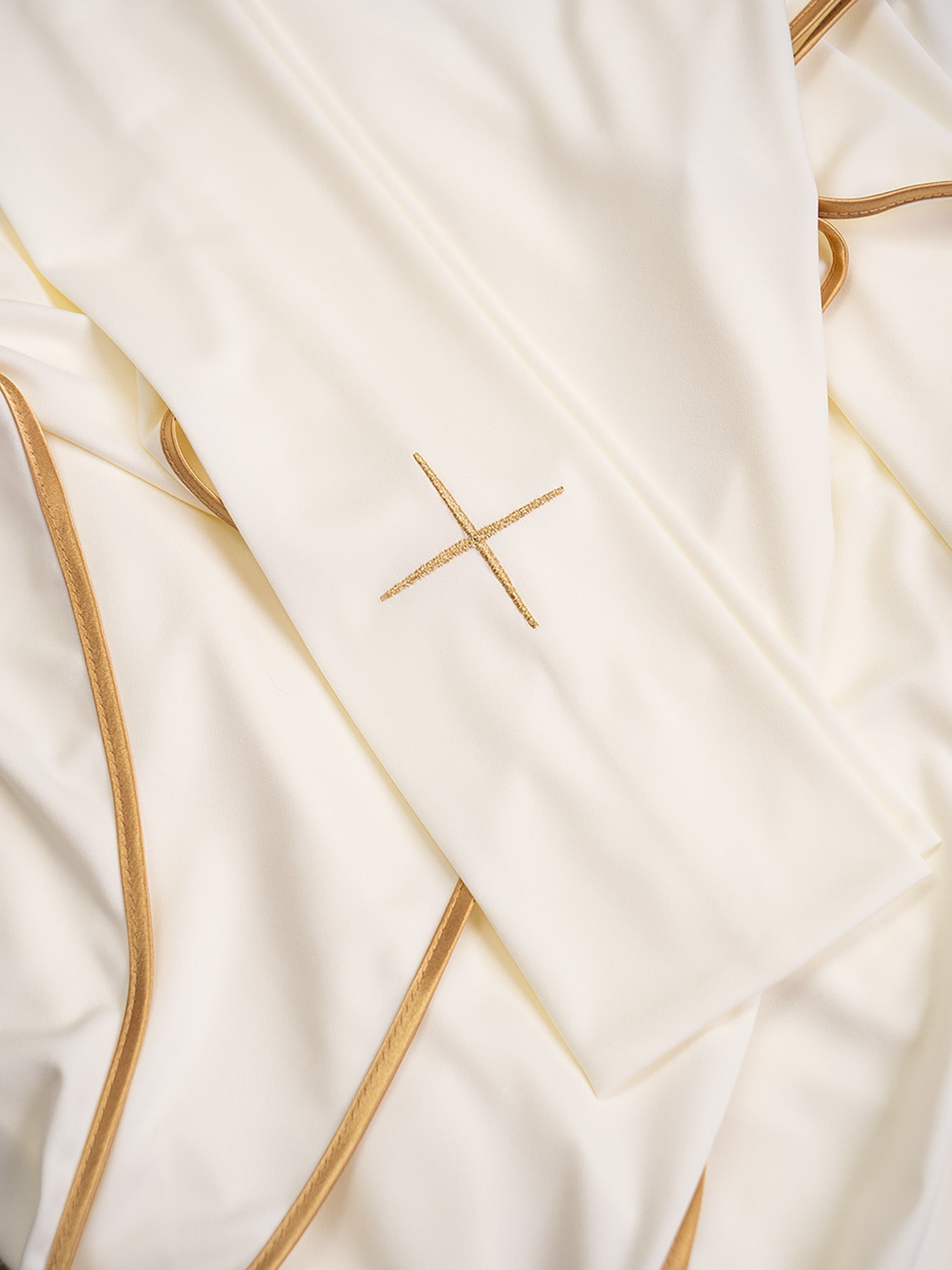 Lightweight ivory chasuble with IHS made from SACROLITE KOR/388/05/78 - HAFTINAUSA.COM