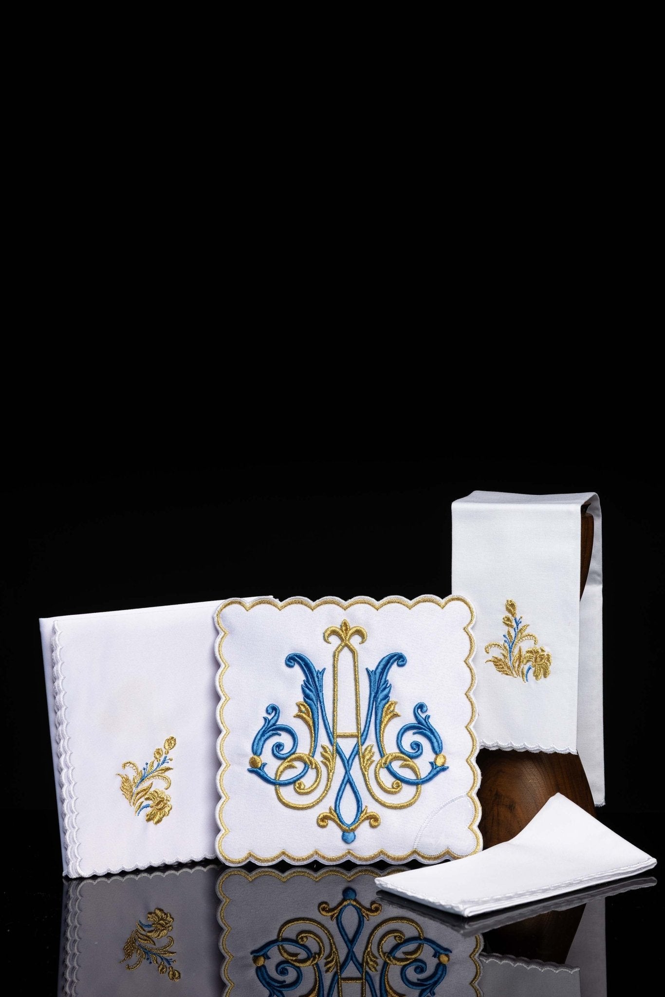 Marian Mass Sets - Chasubles.com