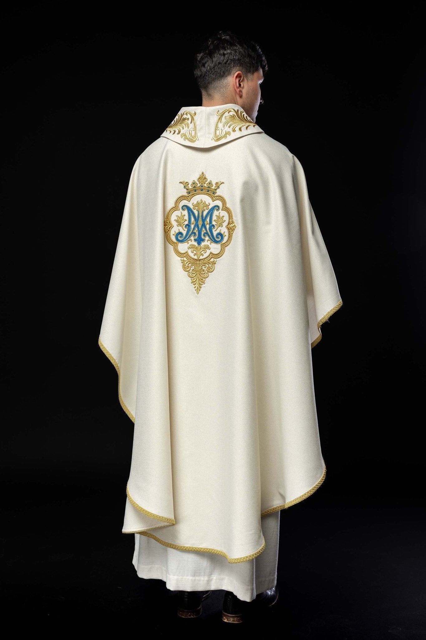Liturgical Chasuble with Embroidered Marian Coat of Arms and Crown LE/7044/05 - HAFTINAUSA.COM