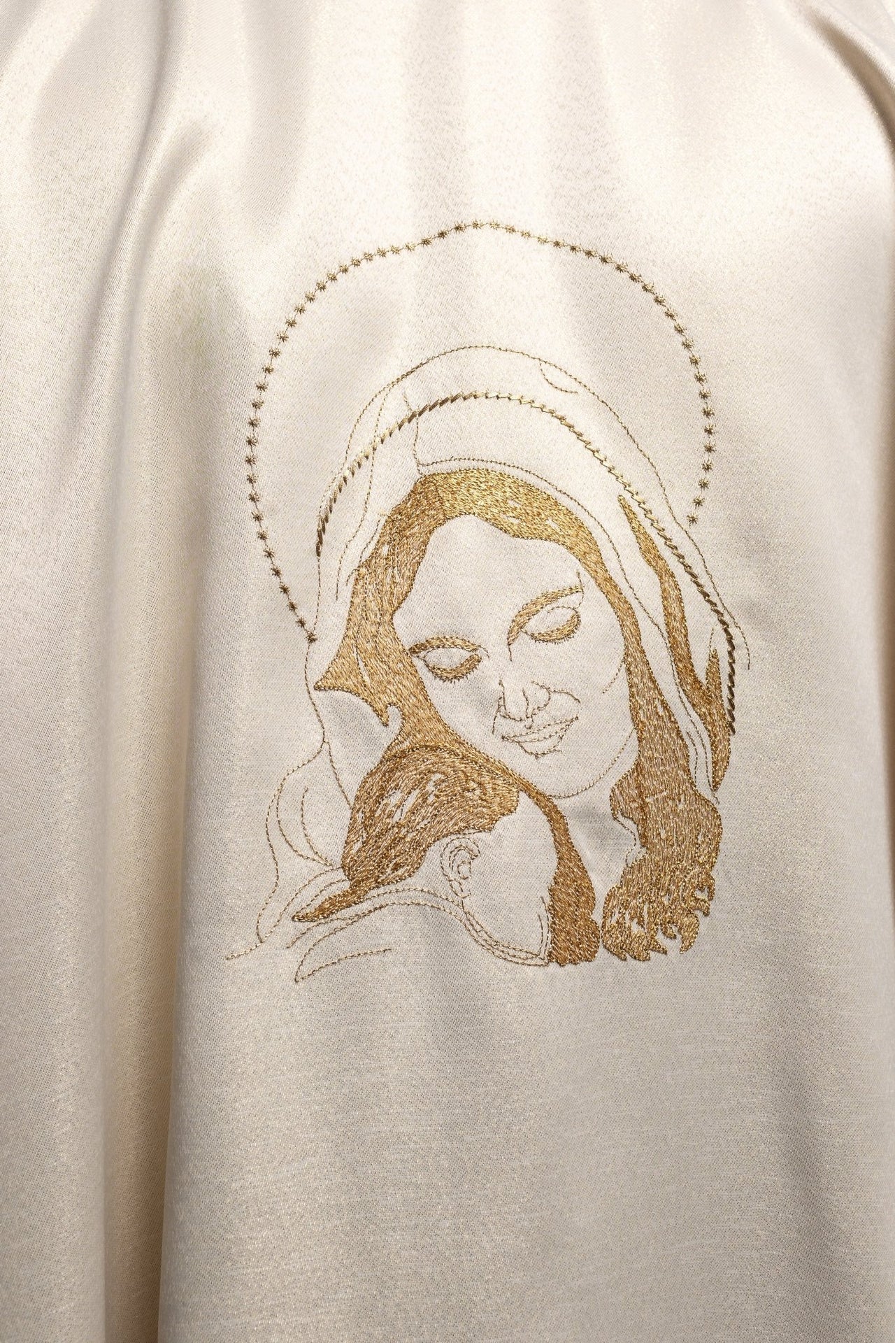 Liturgical chasuble with the image of Our Lady hugging the baby Jesus S-7055-05-54 - CHASUBLES.COM