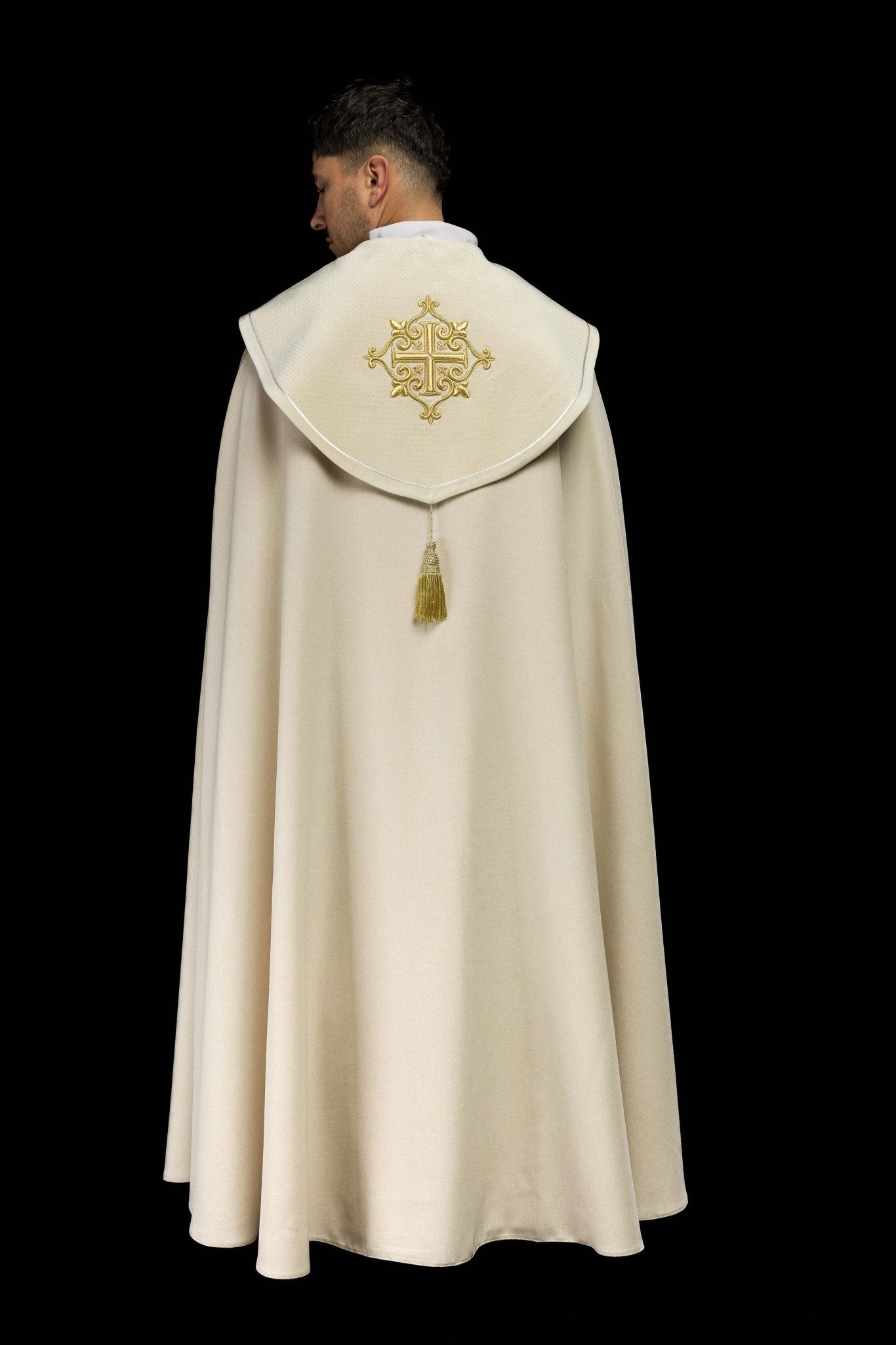 Liturgical Cope with Ecru Velvet Orphrey and Cross Embroidery LE/3029/05 145 cm - CHASUBLES.COM