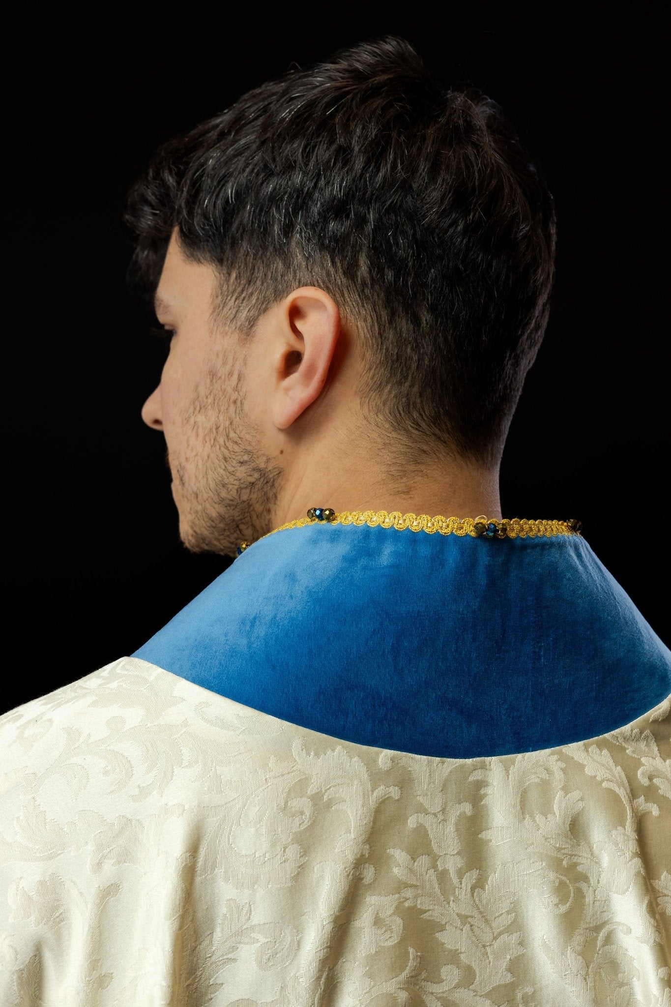 Marian chasuble made of Italian fabric Handmade 7006 HM/7006/05/88 - HAFTINAUSA.COM