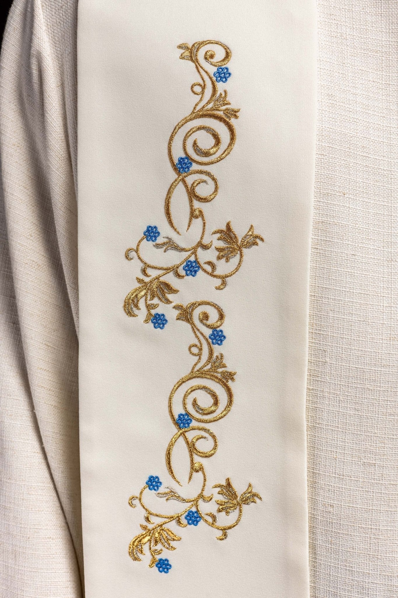 Marian stole richly embroidered KST/032/05/01 ECRU - HAFTINAUSA.COM