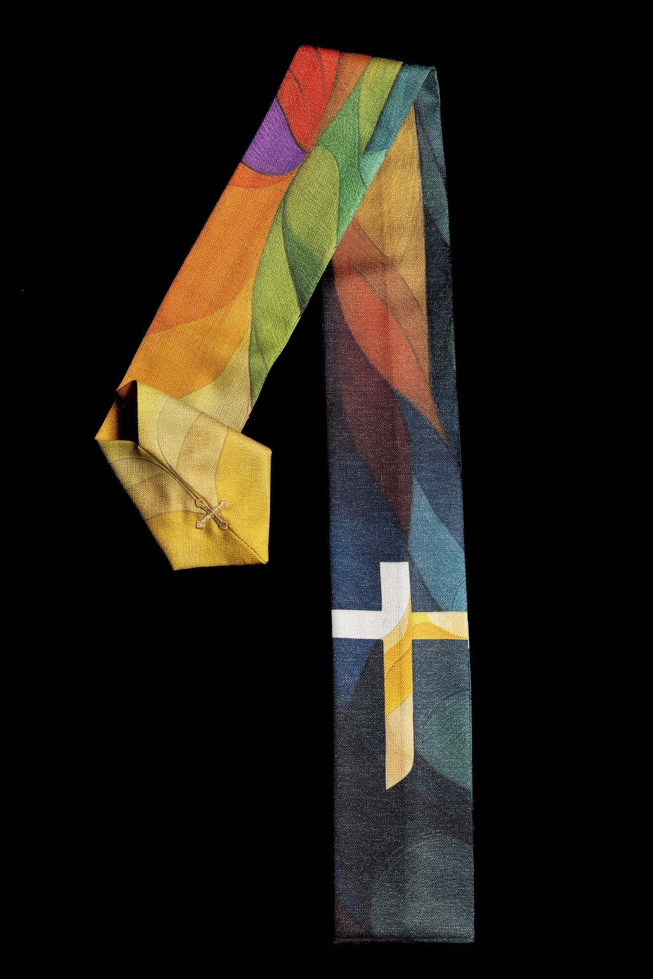 Multicolored printed chasuble with a cross motif KOD/7005/99/40 - CHASUBLES.COM