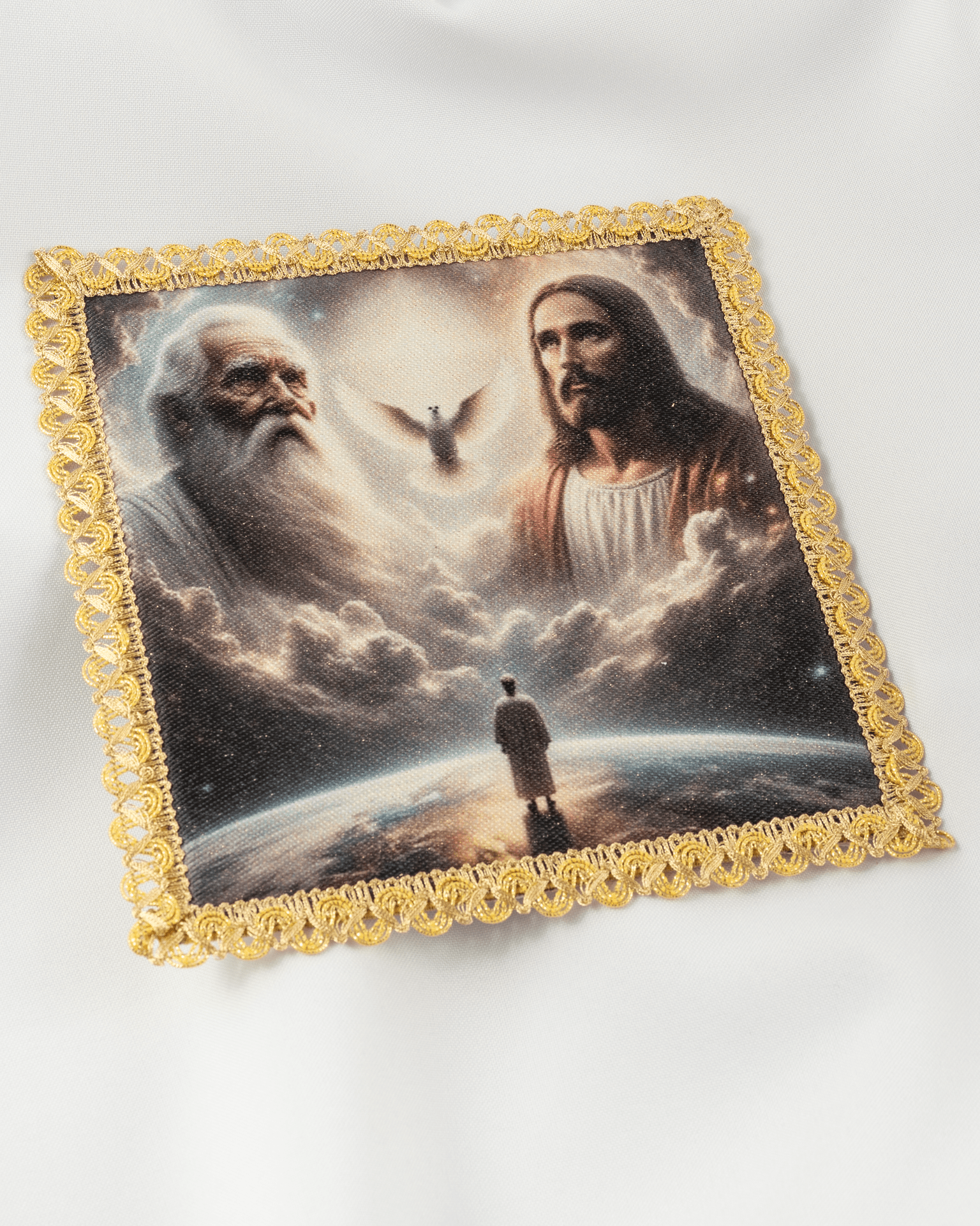 Pall with the image of the Holy Trinity KDT/5572/S/5 18*18 - CHASUBLES.COM