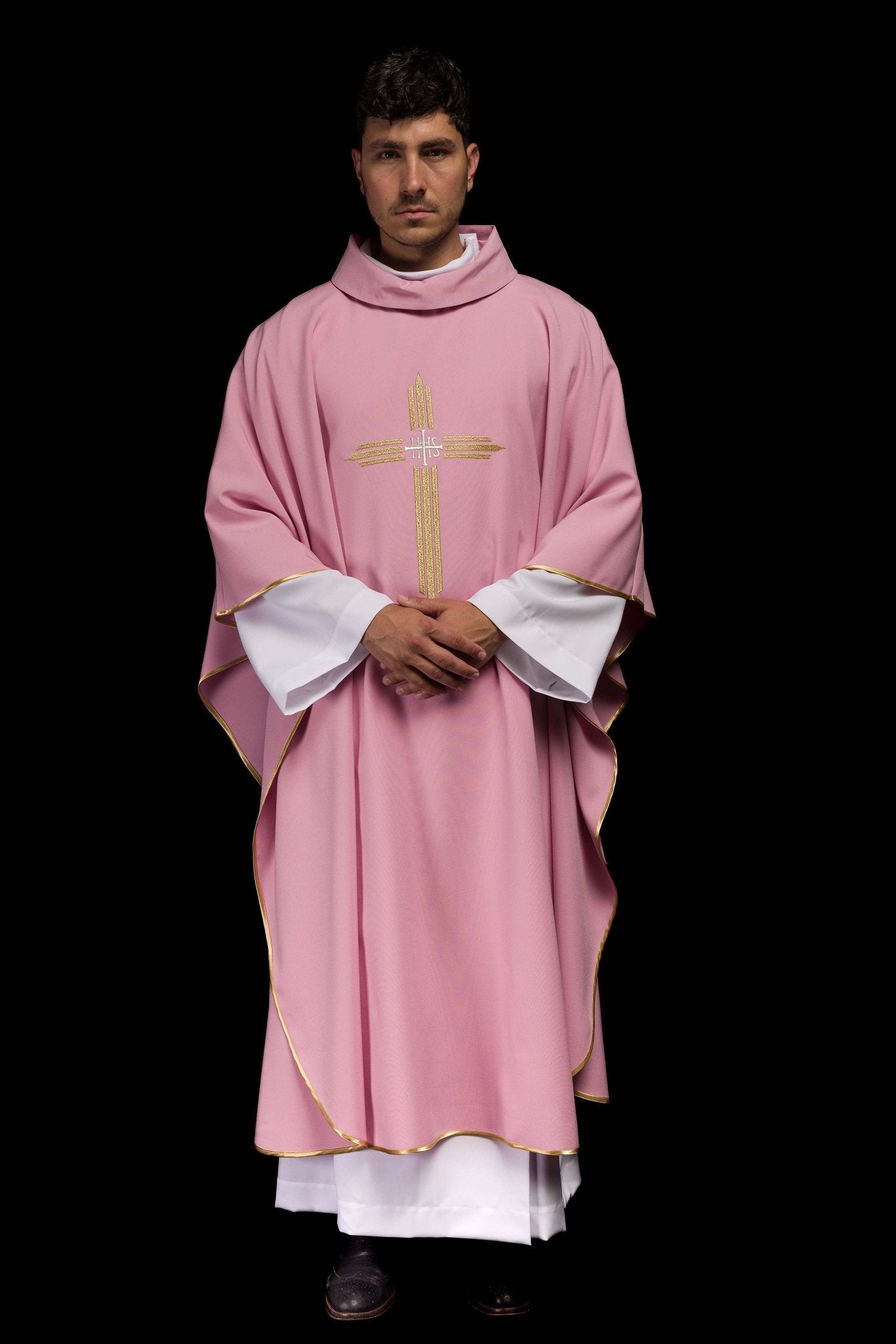 Pink chasuble embroidered with the symbol of Cross IHS KOR/017/08/12 RÓŻ - CHASUBLES.COM