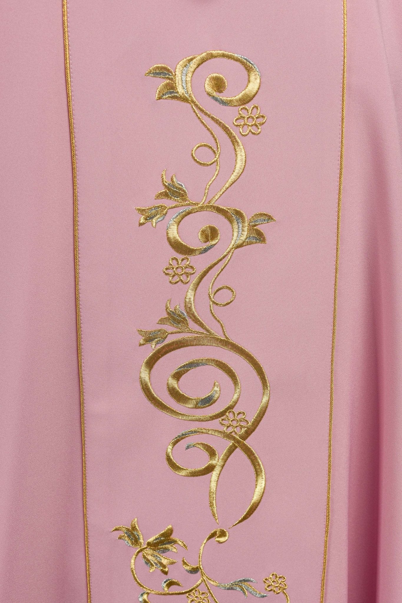 Pink chasuble with classic IHS embroidery KOR/031/08/01 RÓŻ - CHASUBLES.COM