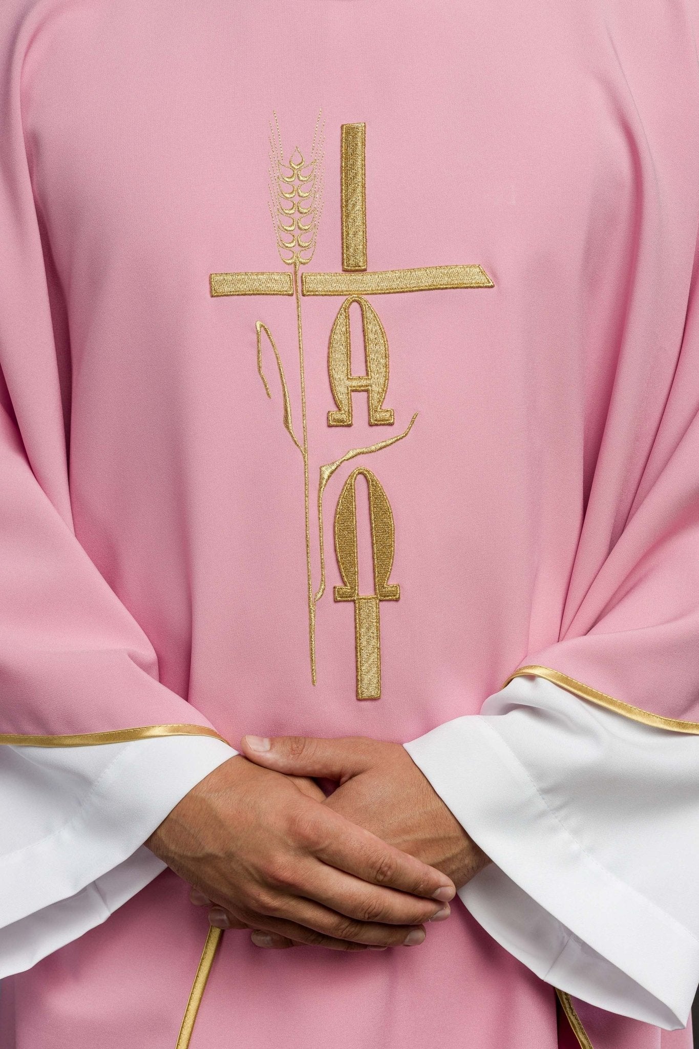 Pink chasuble with cross and alfa omega symbols KOR/013/08/12 RÓŻ - HAFTINAUSA.COM