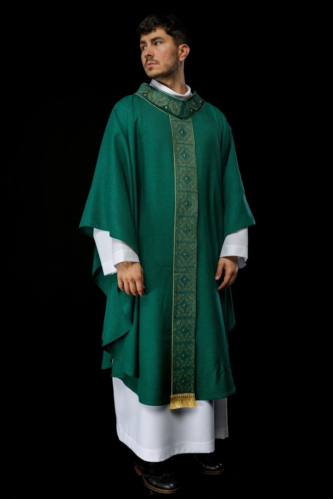 Priest robe made of green velvet texture S - 7057 - 01 - 70 - HAFTINAUSA.COM