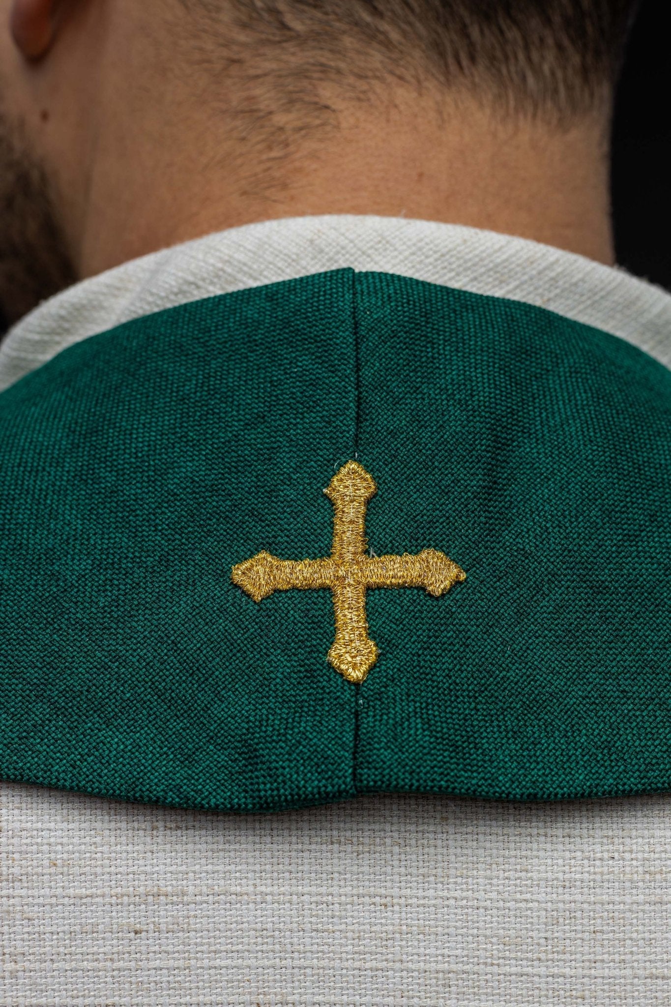 Priests stole made of green velvet LE/2029/01 - HAFTINAUSA.COM