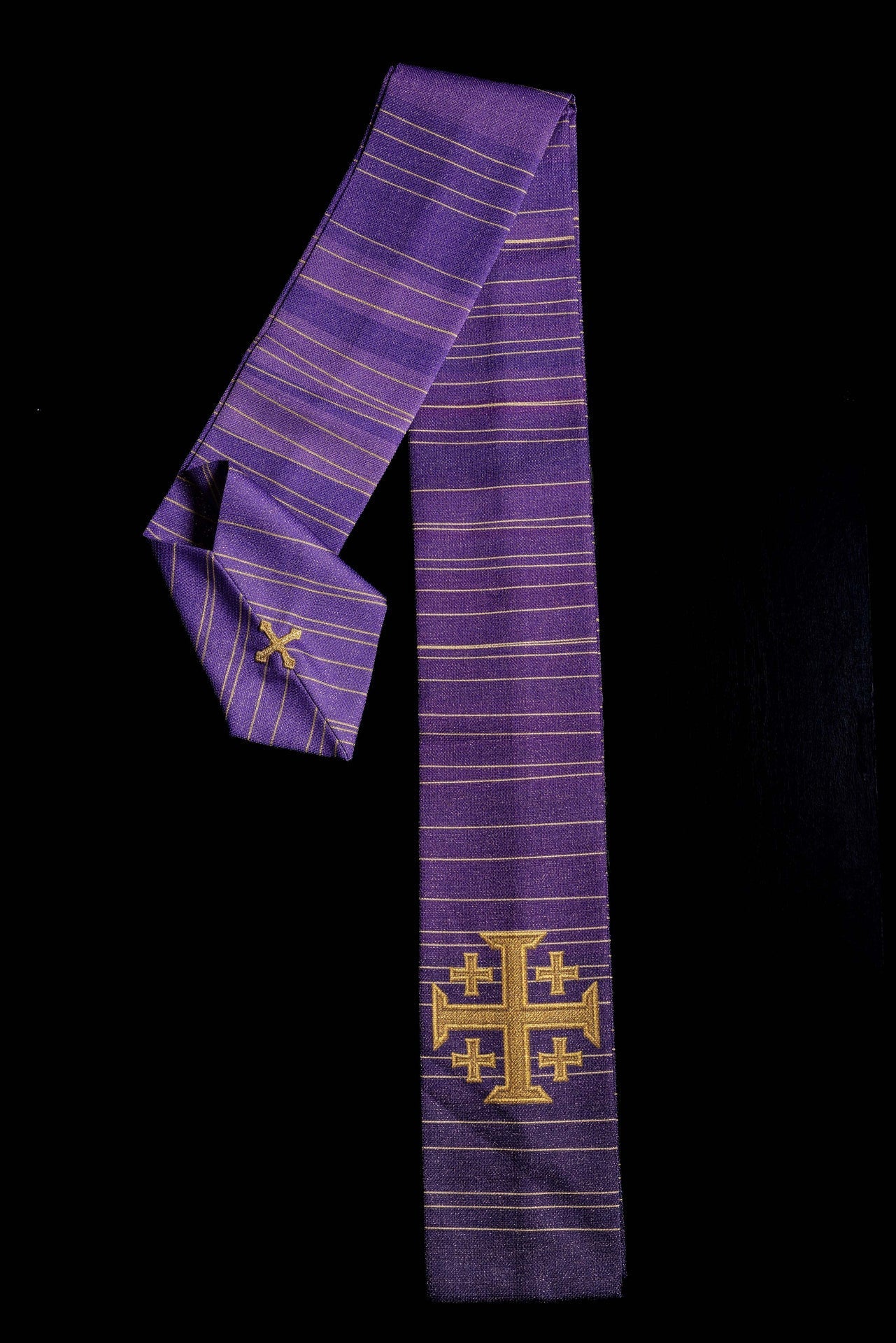 Printed Chasuble with Jerusalem Cross – Purple KOD/7001/03/40 - CHASUBLES.COM