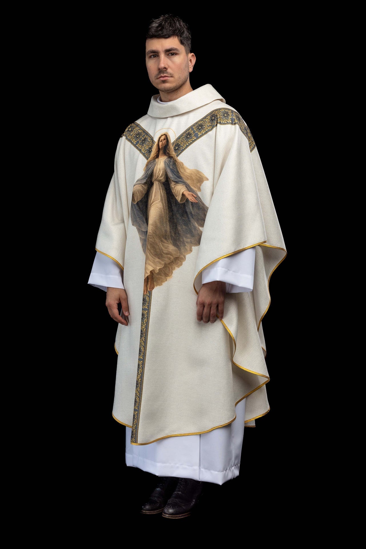 Printed chasuble with the image of Our Lady of the Assumption KOD/7008/05/40 - CHASUBLES.COM