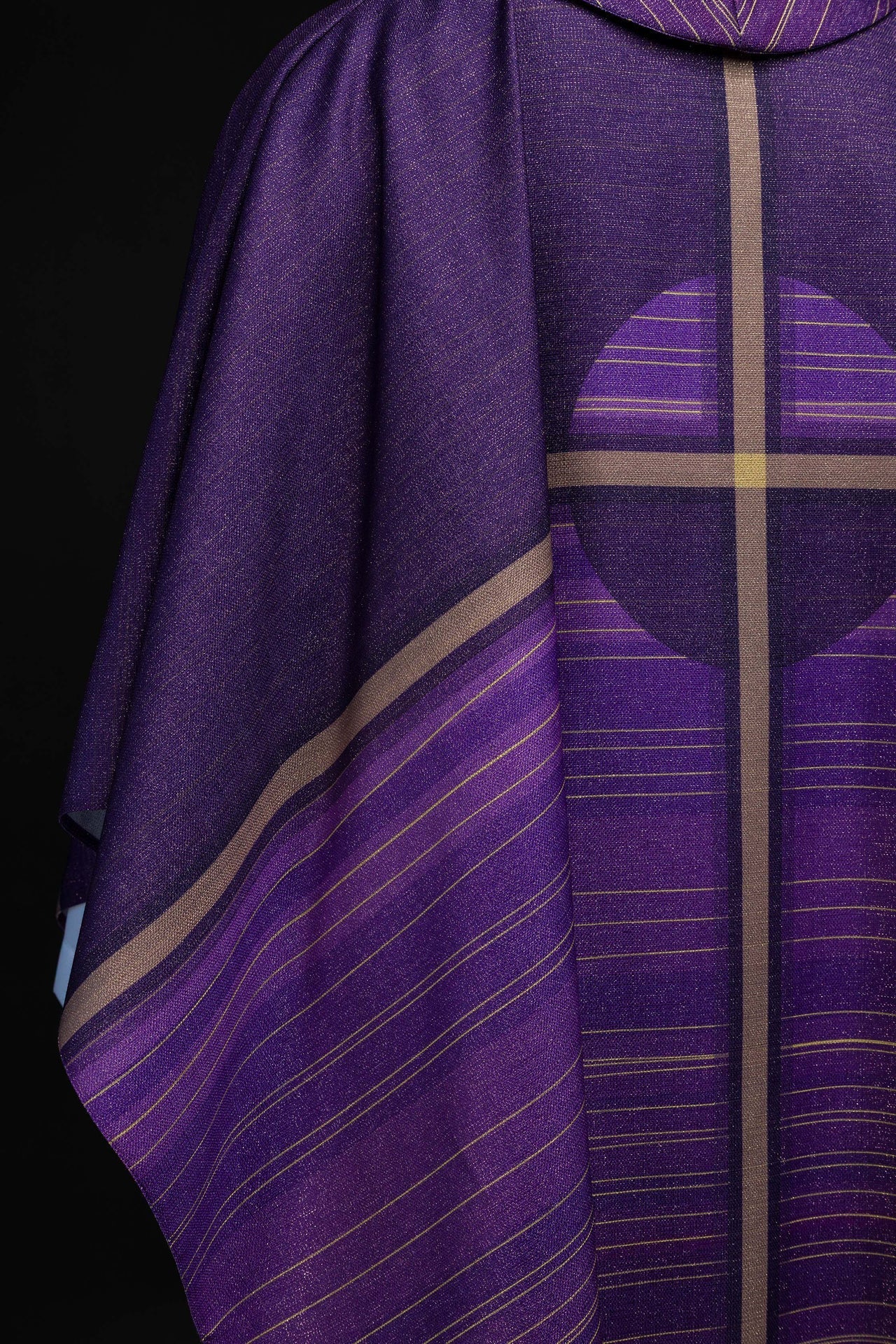 Printed Purple Chasuble with Cross Motif KOD/7010/03/40 - CHASUBLES.COM