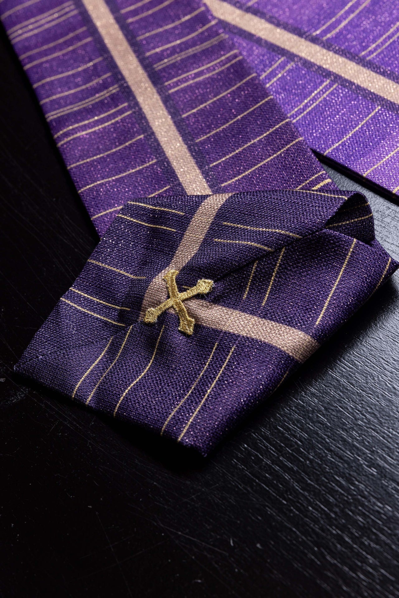 Printed Purple Chasuble with Cross Motif KOD/7010/03/40 - CHASUBLES.COM