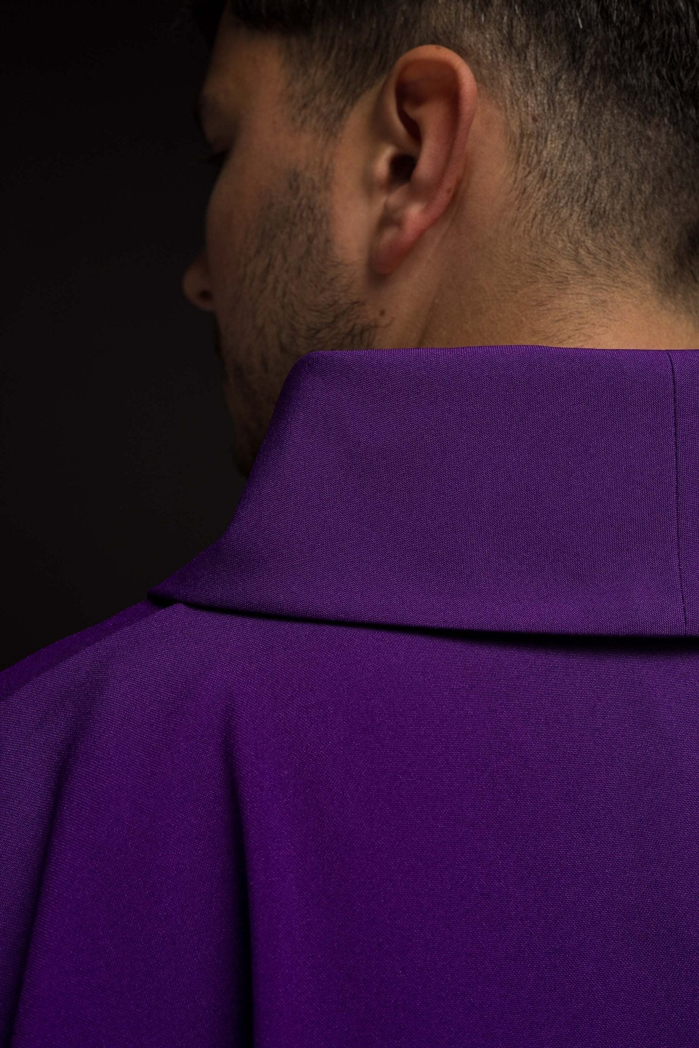 Purple chasuble with JHS gold symbol KOR/032/03/12 FIOLET - HAFTINAUSA.COM
