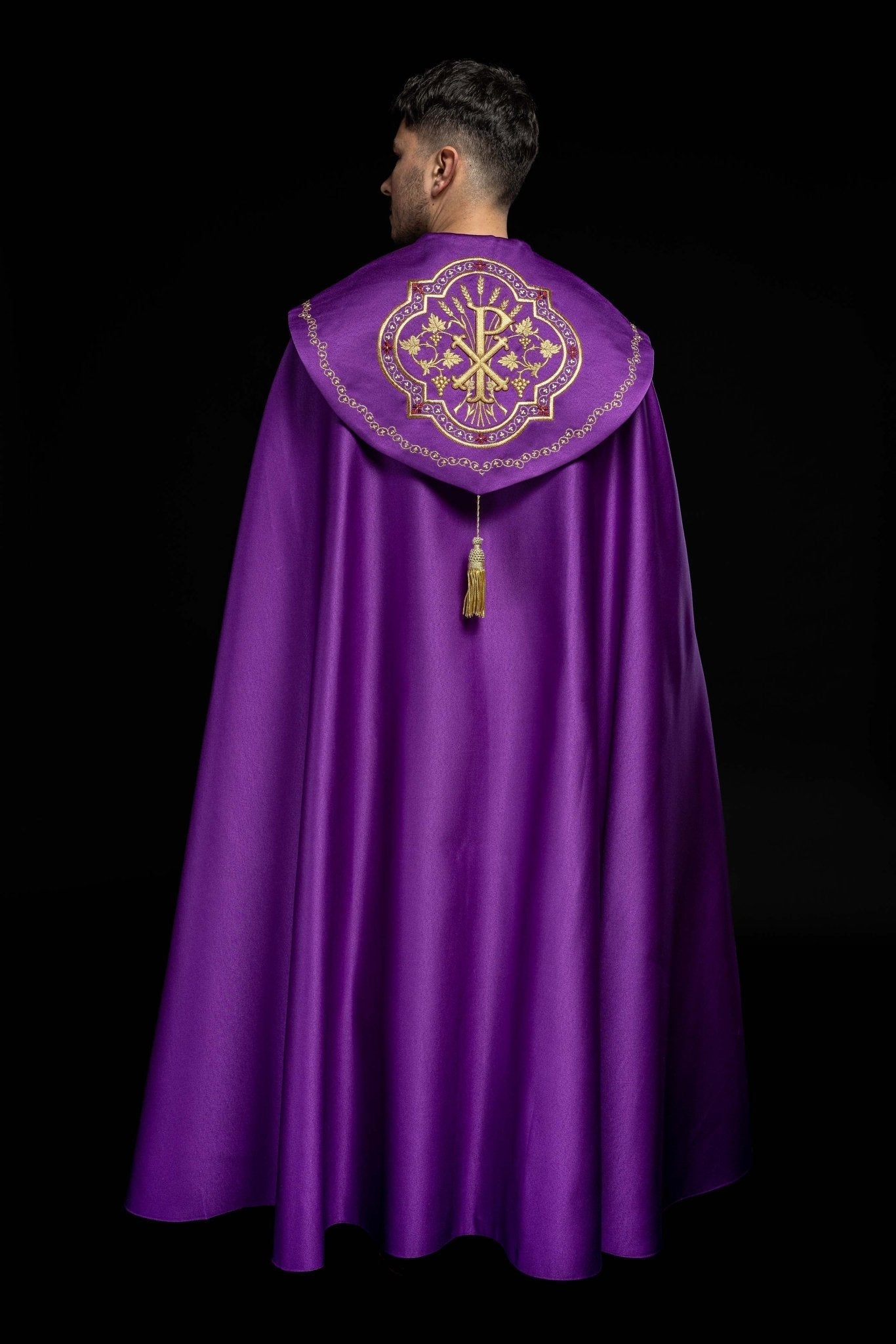 Purple christian cope with gold embroidery and PAX symbol KKP/014/03/20 FIOLETOWA SAT.POMPON 145cm - HAFTINAUSA.COM