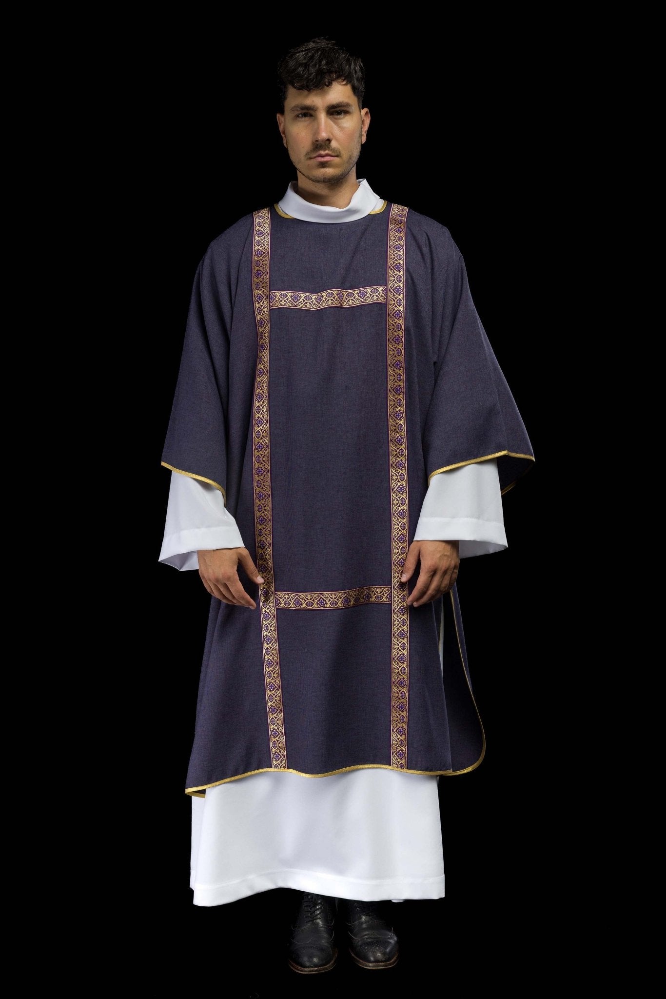 Purple dalmatic decorated with gold jacquard ribbons KDL/395/03/70/B - CHASUBLES.COM