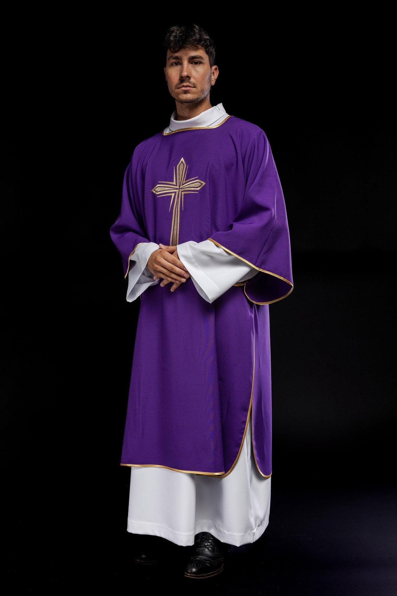 Purple dalmatic with embroidered gold cross KDL/037/03/12/D - HAFTINAUSA.COM