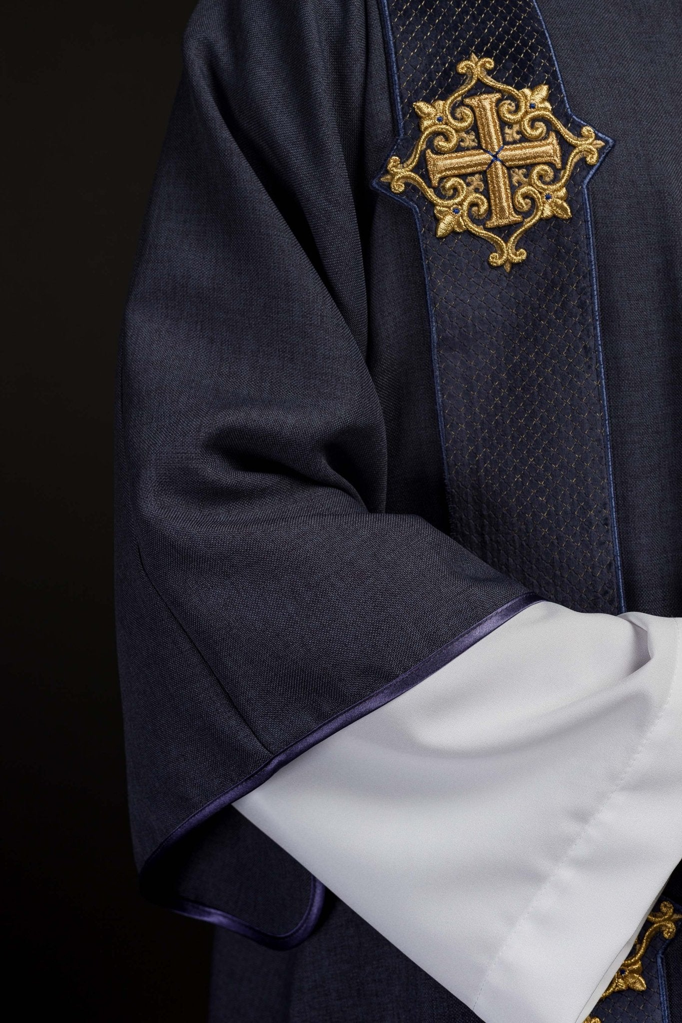Purple Dalmatic with Velvet Orphreys and Cross Symbols LE/1030/03/B - CHASUBLES.COM