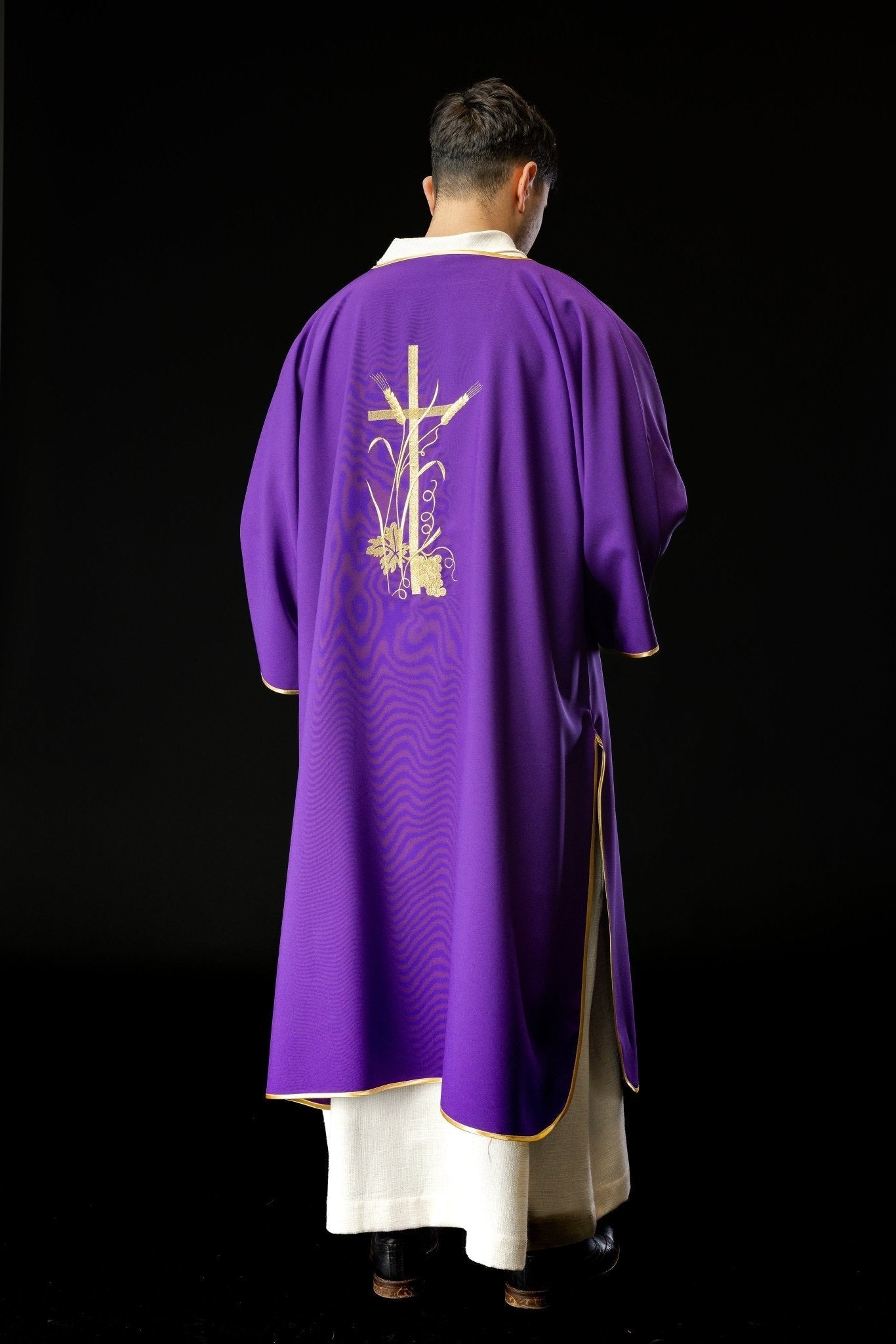 Purple dalmatica with gold Pax cross embroidery KDL/026/03/12/D FIOLET DALMATYK - HAFTINAUSA.COM