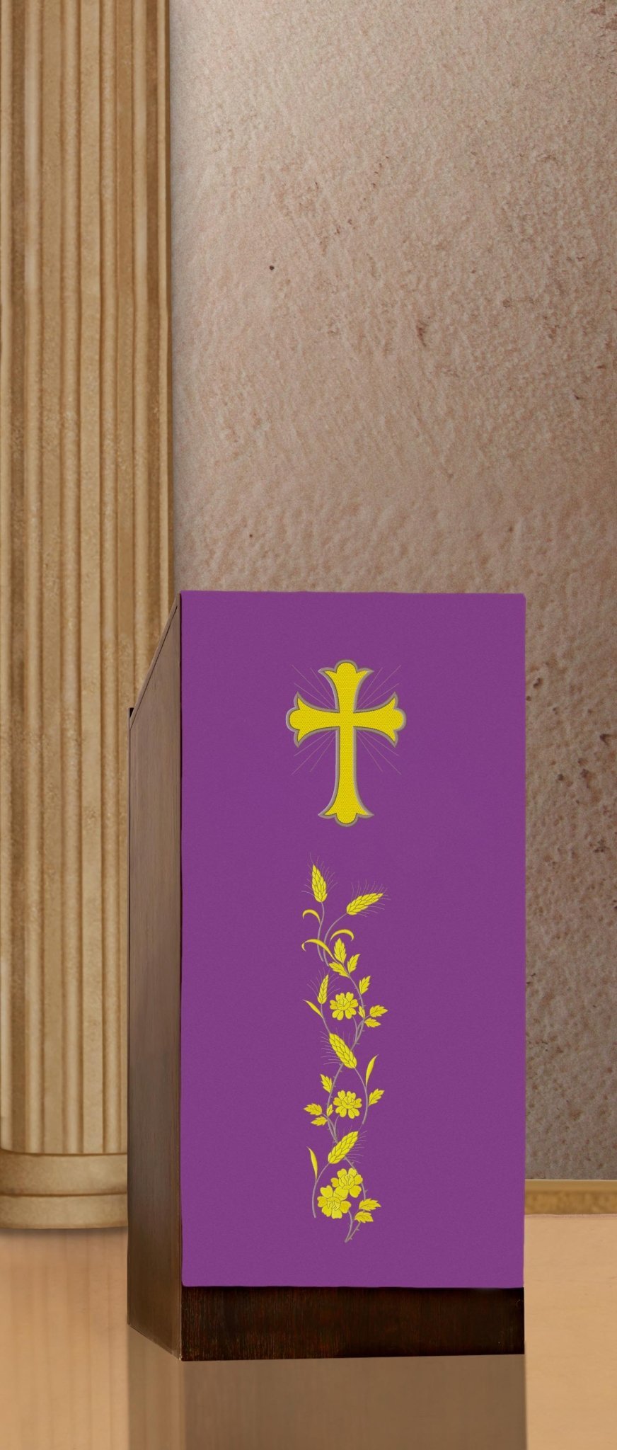 Purple lectern cover embroidered with a Cross and IHS motif in purple KMO/030/03/01 FIOLET 55*250 - HAFTINAUSA.COM