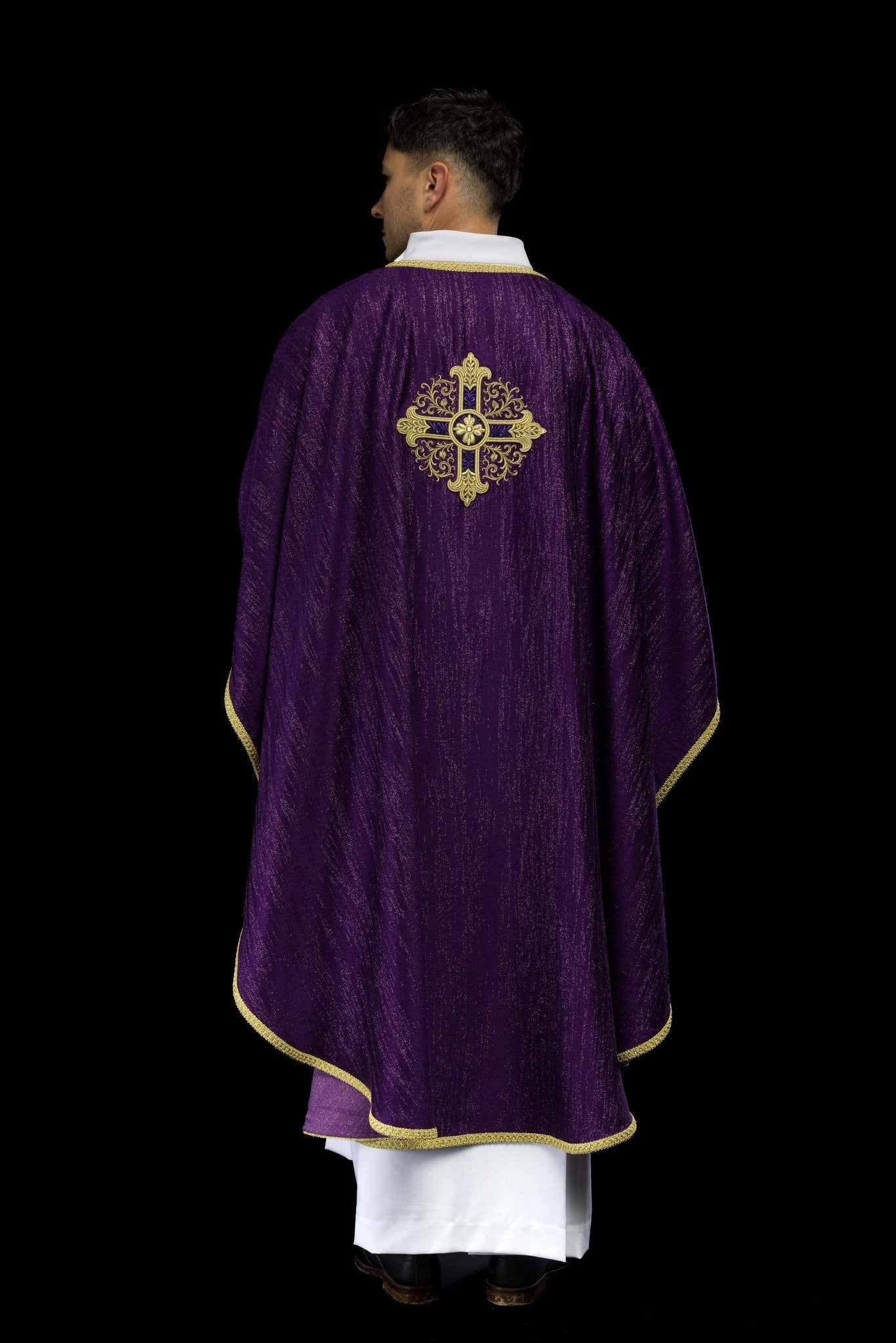 Purple Liturgical Chasuble with Embroidered Cross – Decorative Fabric KOA/006/03/99 - CHASUBLES.COM