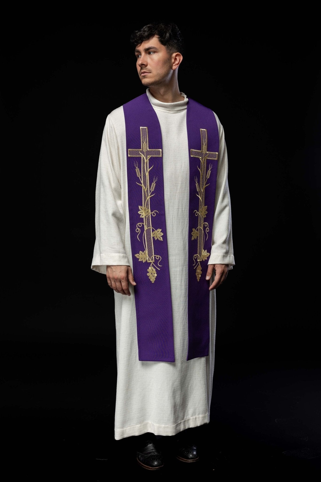 Purple priestly stole embroidered with a Cross KST/072/03/01 FIOLET - HAFTINAUSA.COM