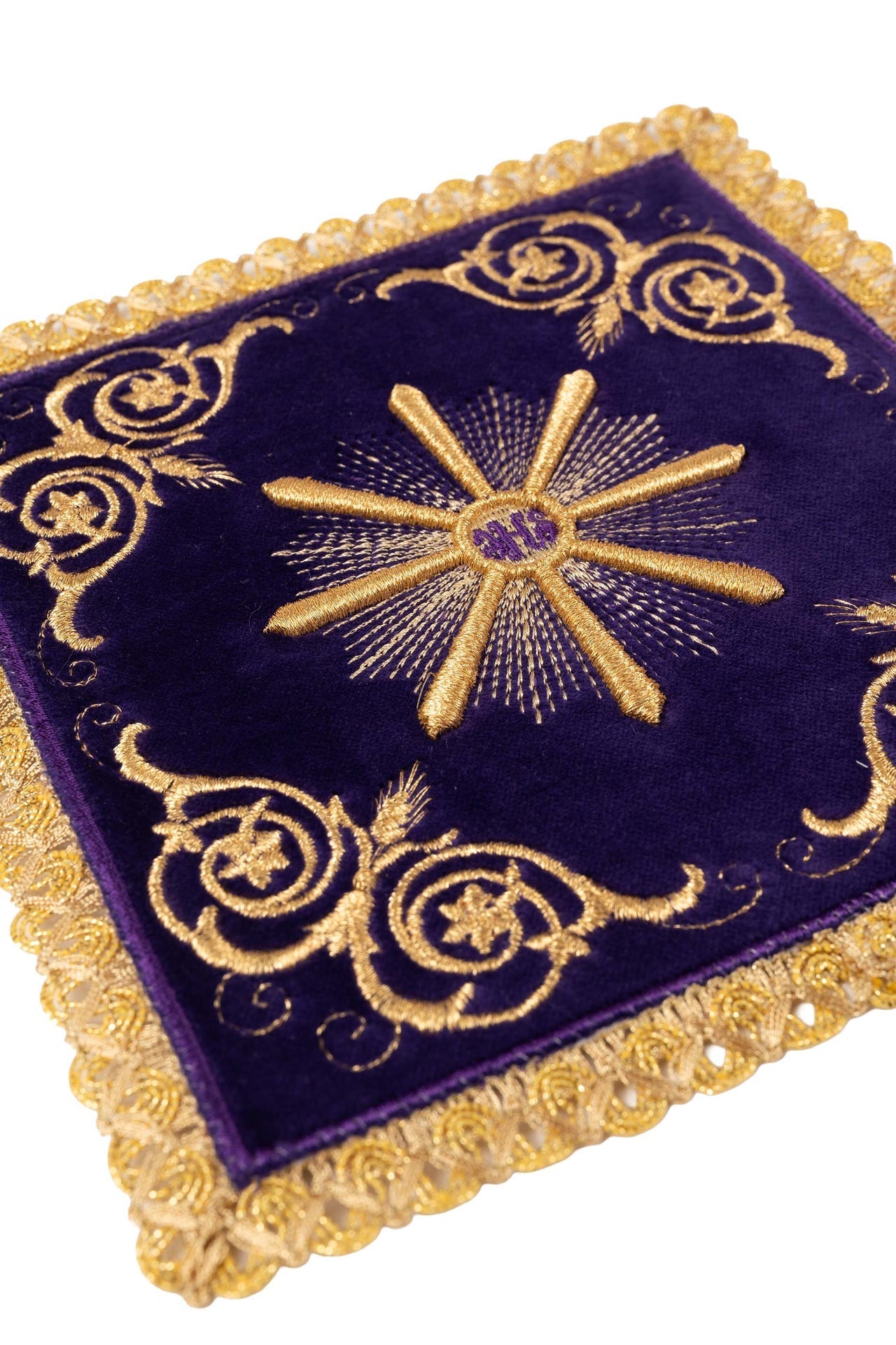 Purple velvet embroidered chalice linens set KDT/5034/03/W - CHASUBLES.COM