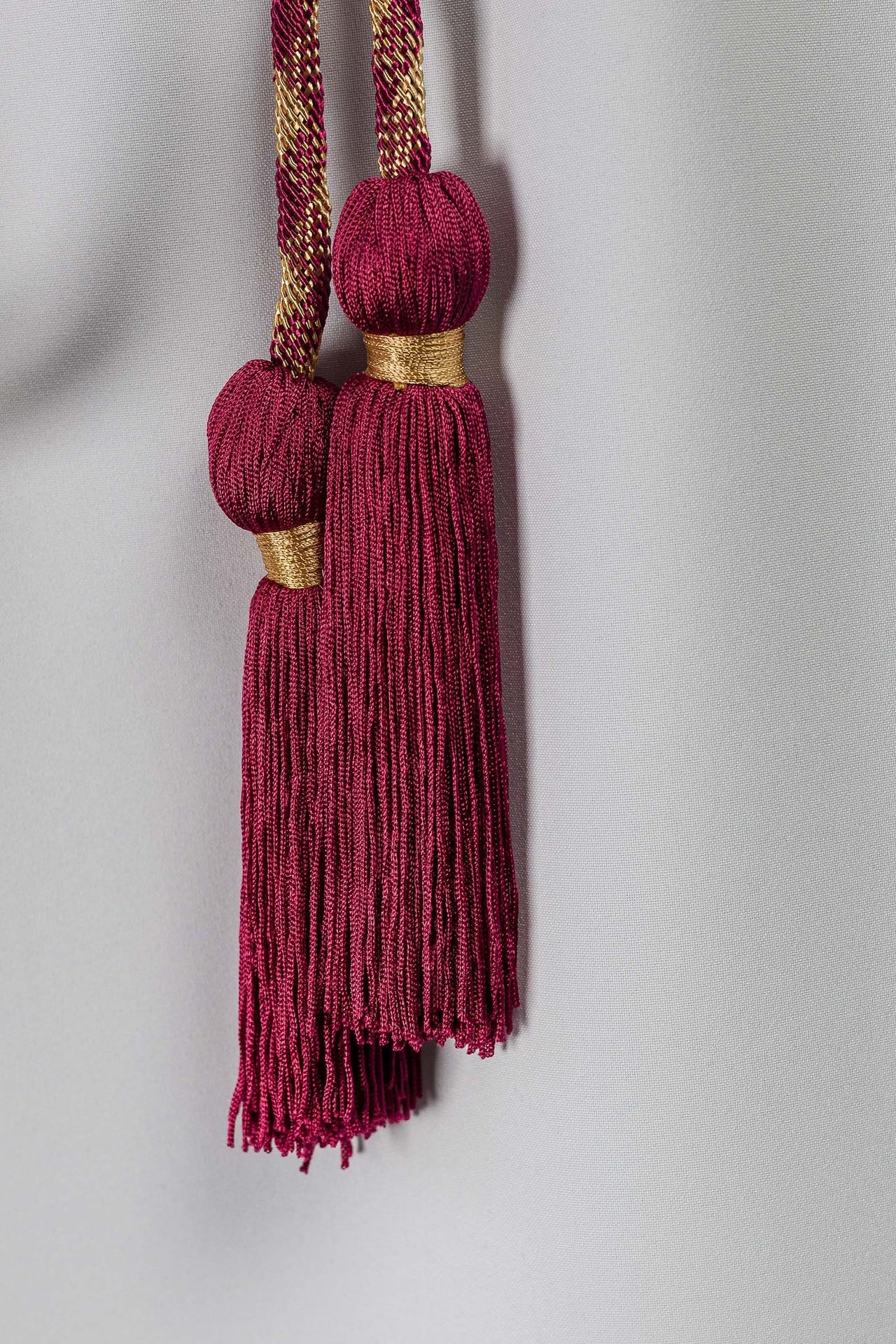 Red and Gold Liturgical Cincture Premium CIN/807 - CHASUBLES.COM