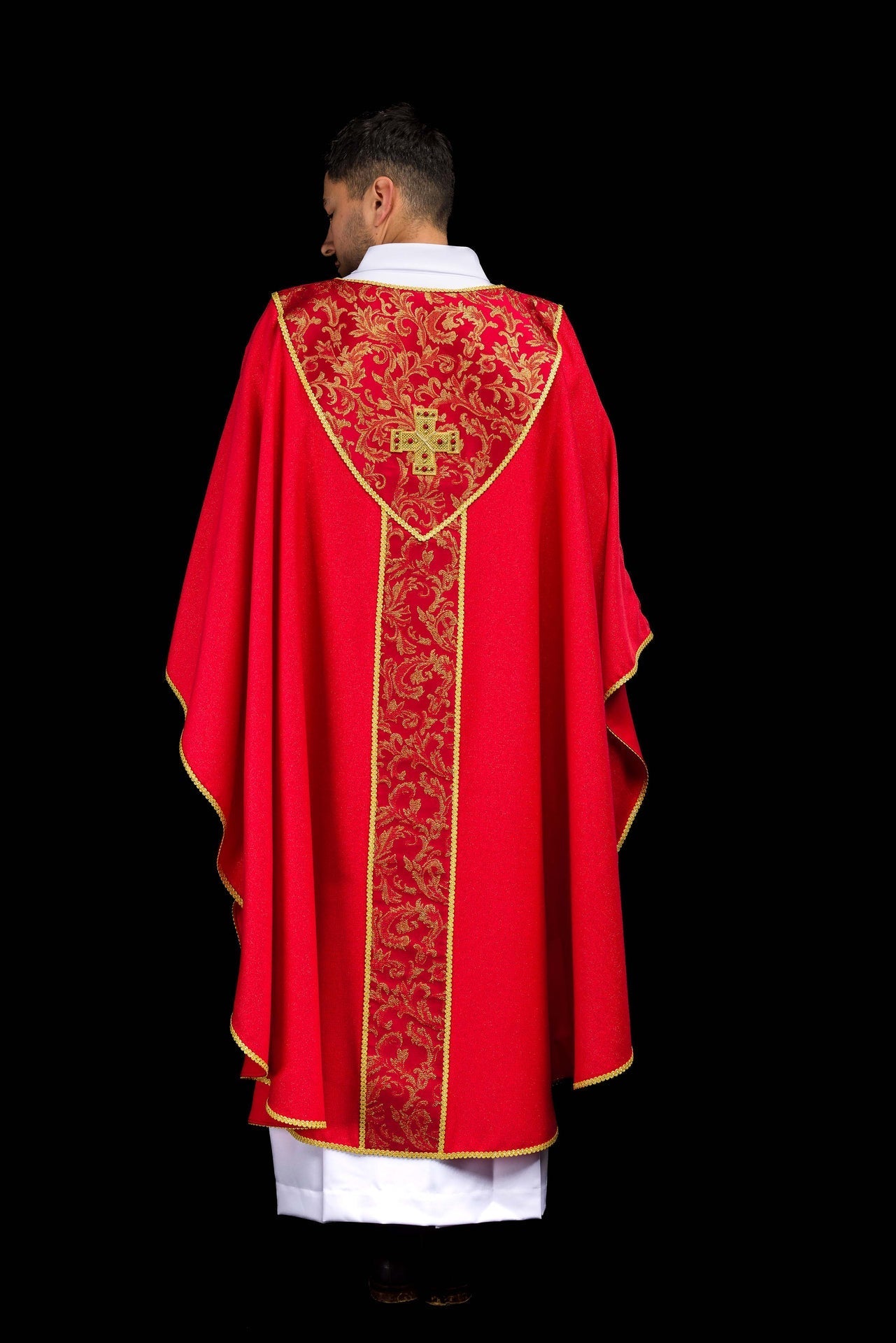 Red Chasuble with Cross Adorned with Jacquard Fabric LE/7075/02 - CHASUBLES.COM
