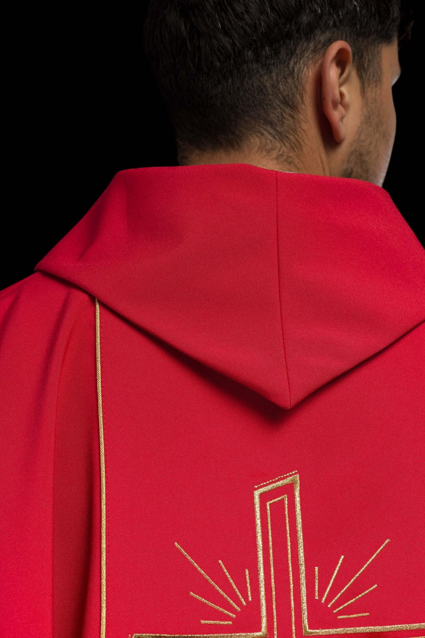 Red chasuble with embroidered Cross IHS symbol KOR/074/02/01 CZERWONY - CHASUBLES.COM