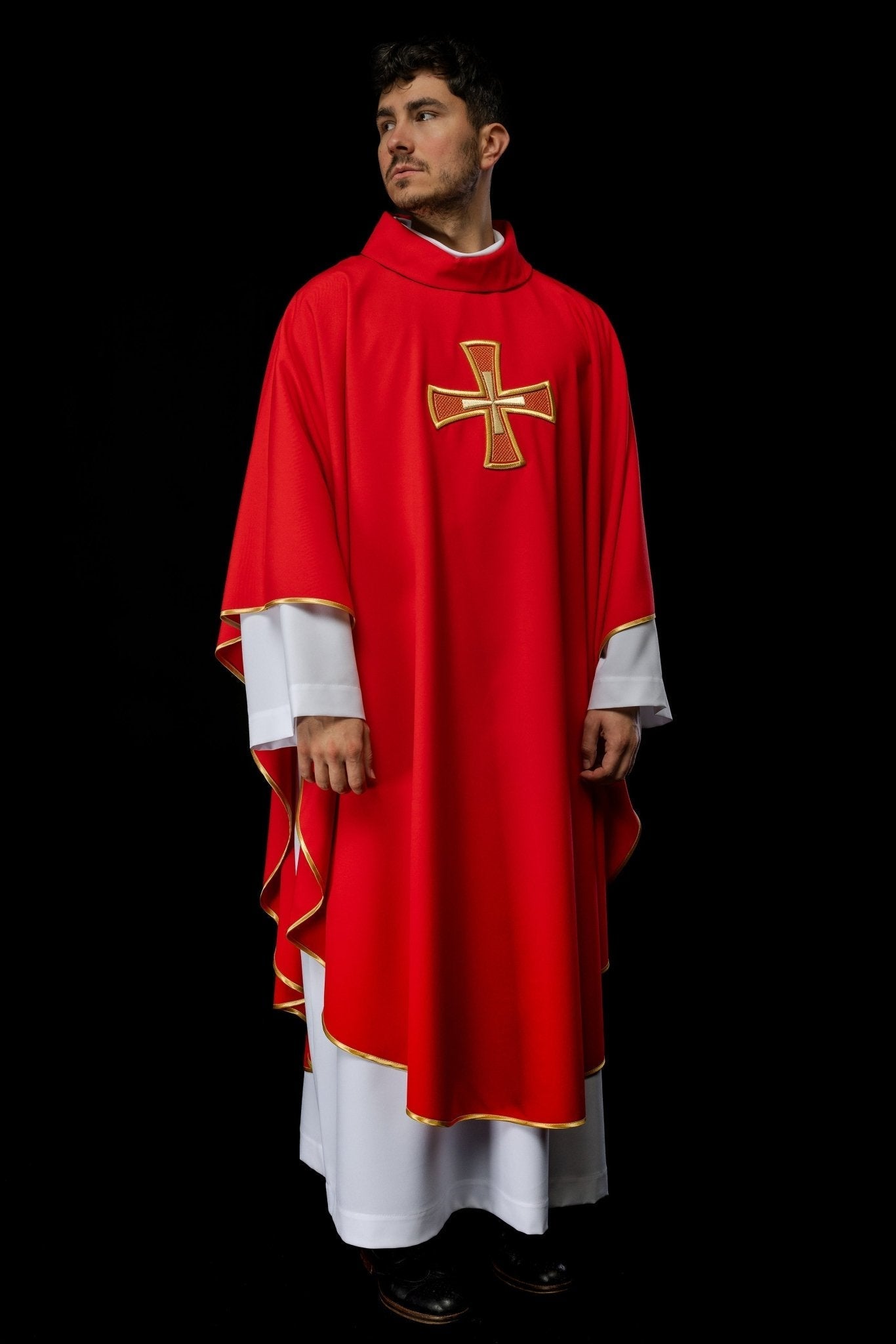 Red chasuble with mosaic red cross KOR/258/02/12 - HAFTINAUSA.COM