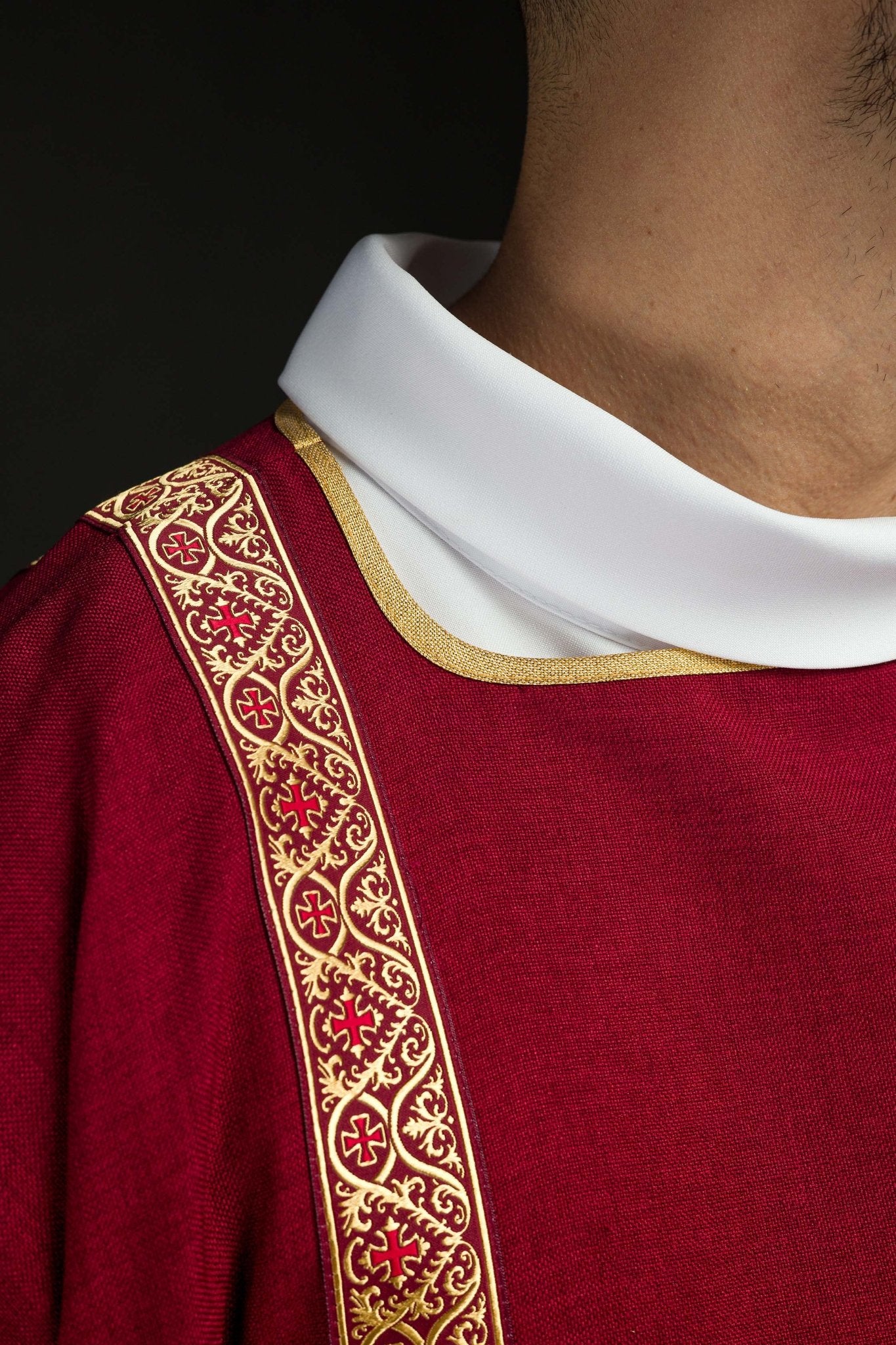 Red dalmatic decorated with gold jacquard ribbons KDL/395/02/70/B - CHASUBLES.COM