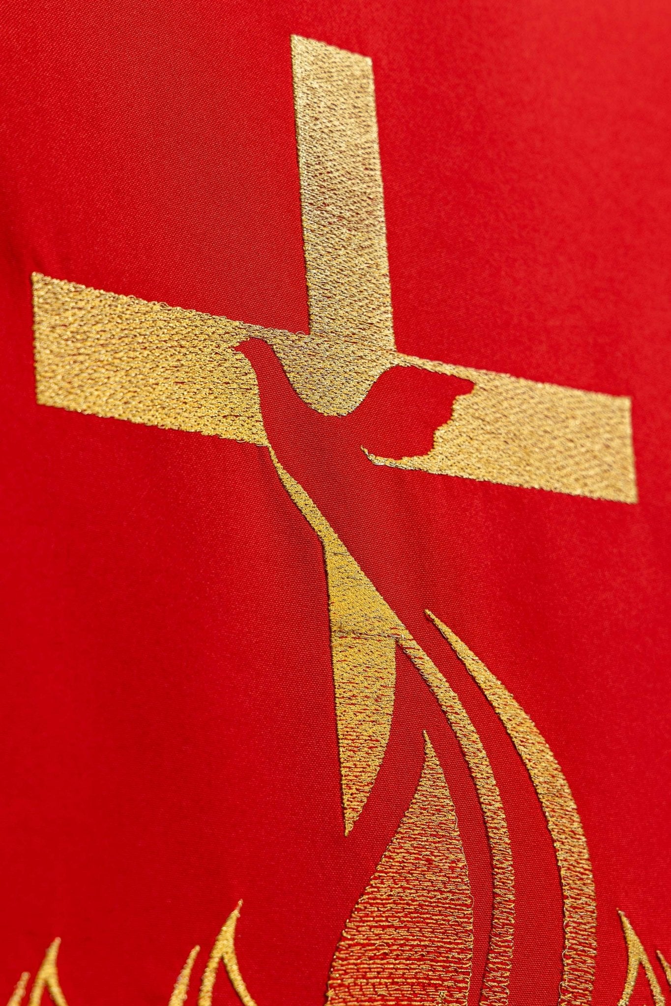 Red lectern Cover Embroidered with Cross and Fire Symbol in Red KMO/216/02/01 CZERWONY 55*250 - CHASUBLES.COM