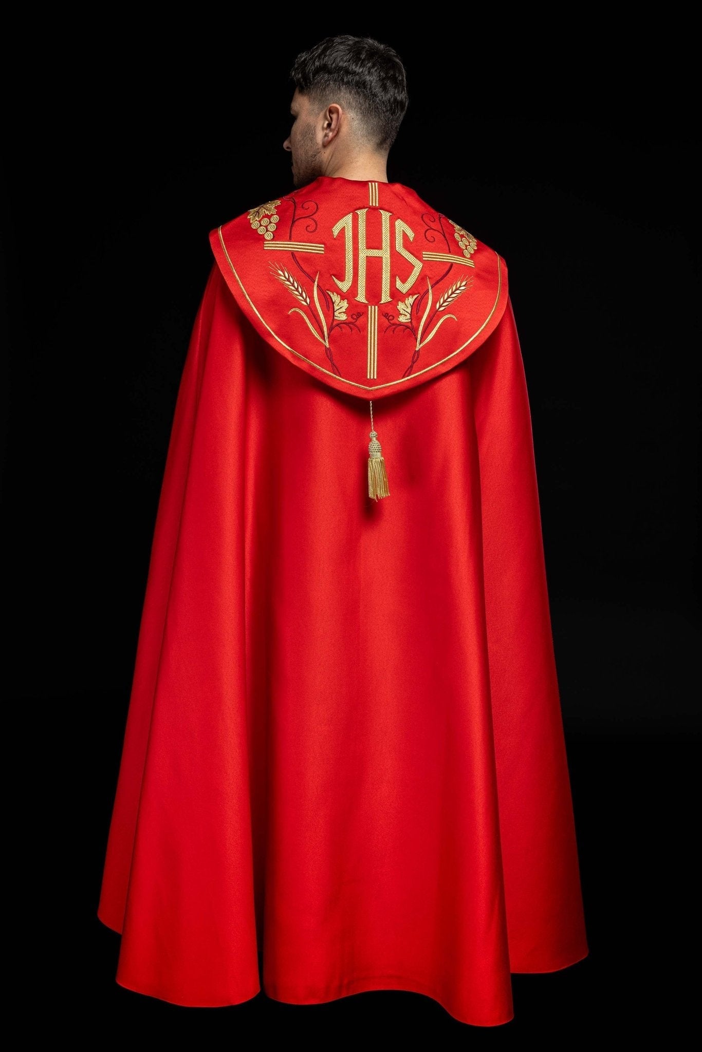 Red Liturgical cope with Gold Embroidery IHS and Grape KKP/001/02/20 CZERWONA SAT.POMPON 150cm - HAFTINAUSA.COM