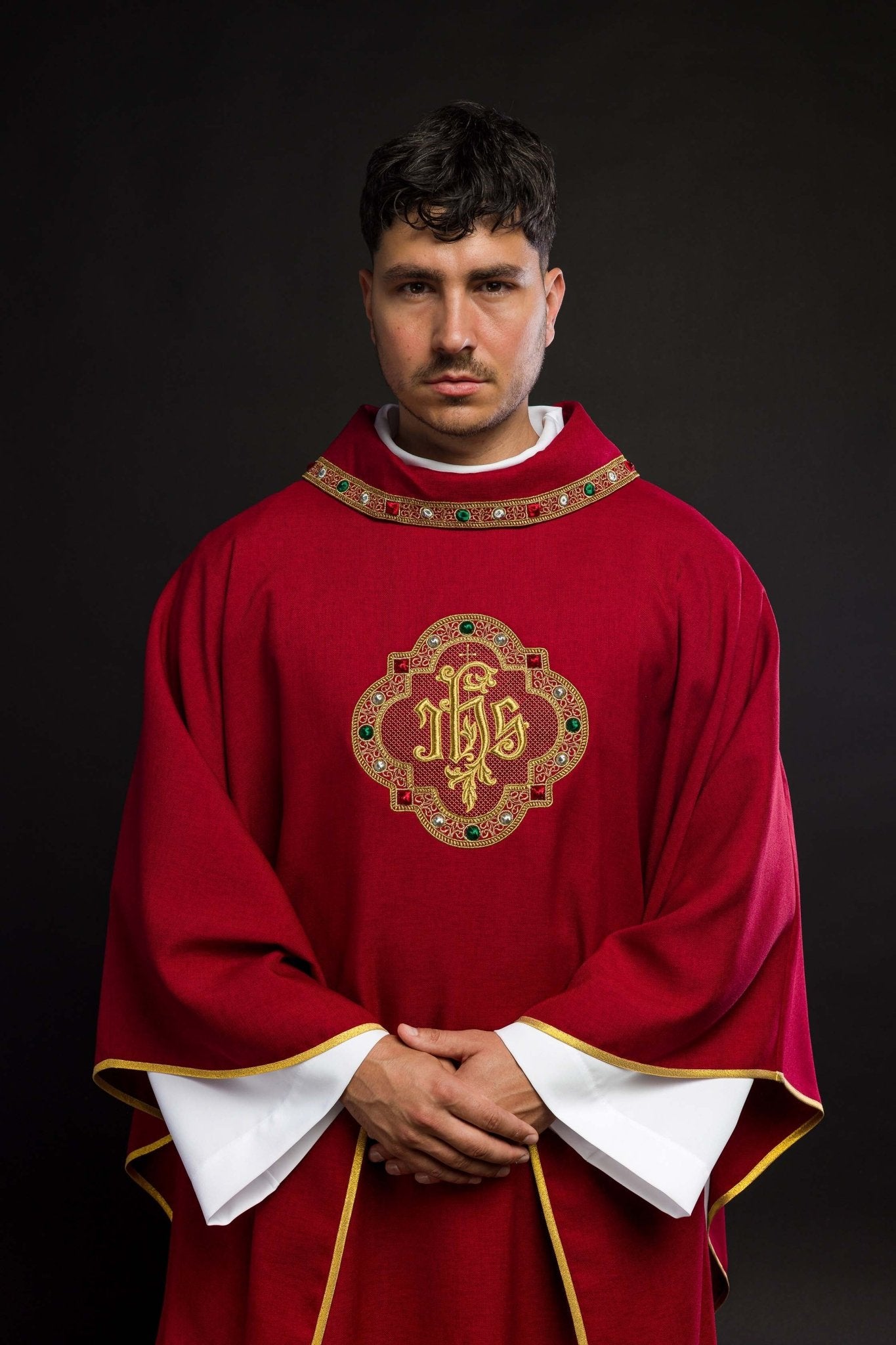 Red priest vestment with classic JHS symbol and embroidered collar S - 7073 - 02 - 70 - HAFTINAUSA.COM
