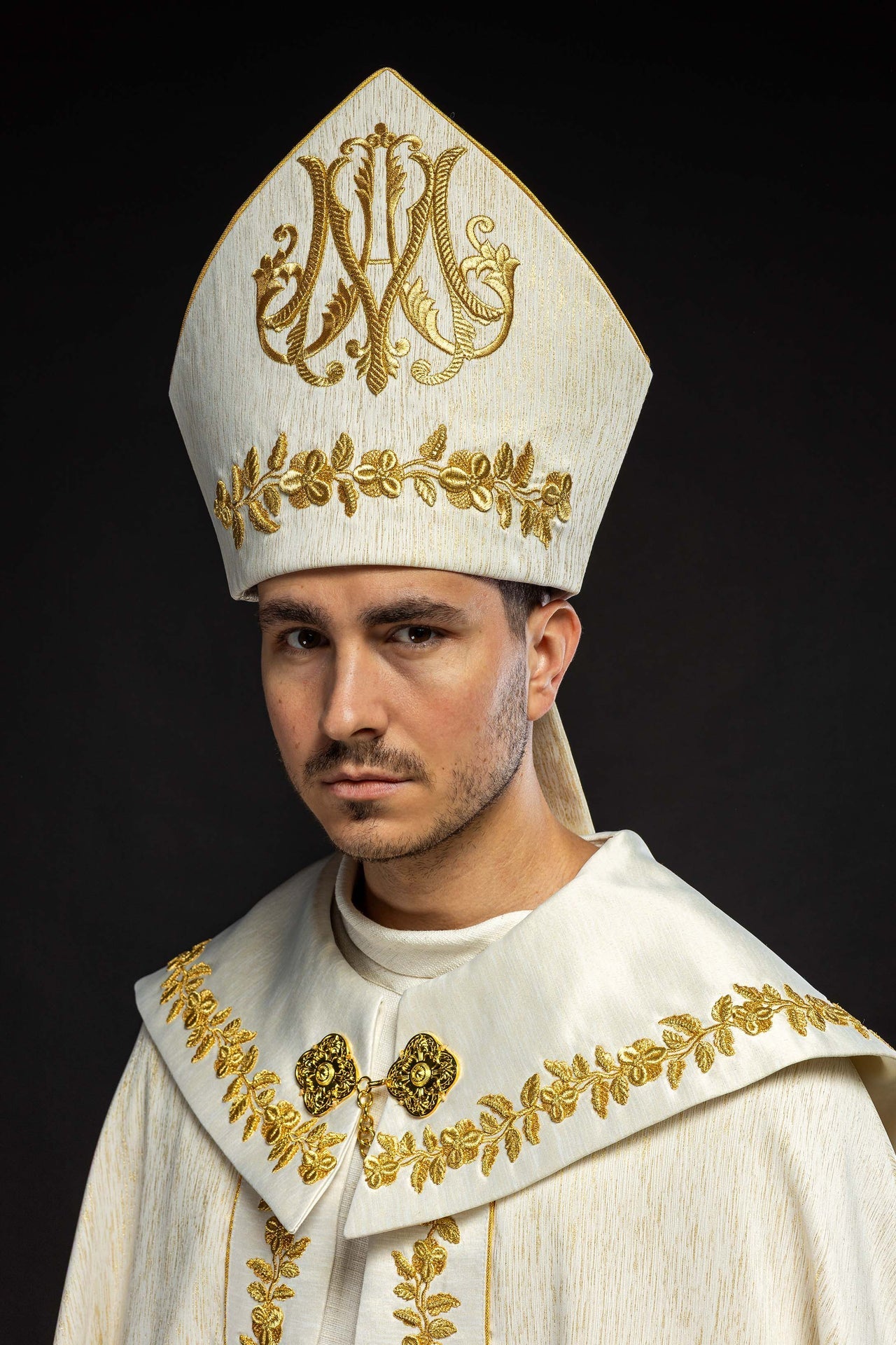 Richly Embroidered Mitre with a Marian Motif KMR/016/05/86-1 - CHASUBLES.COM