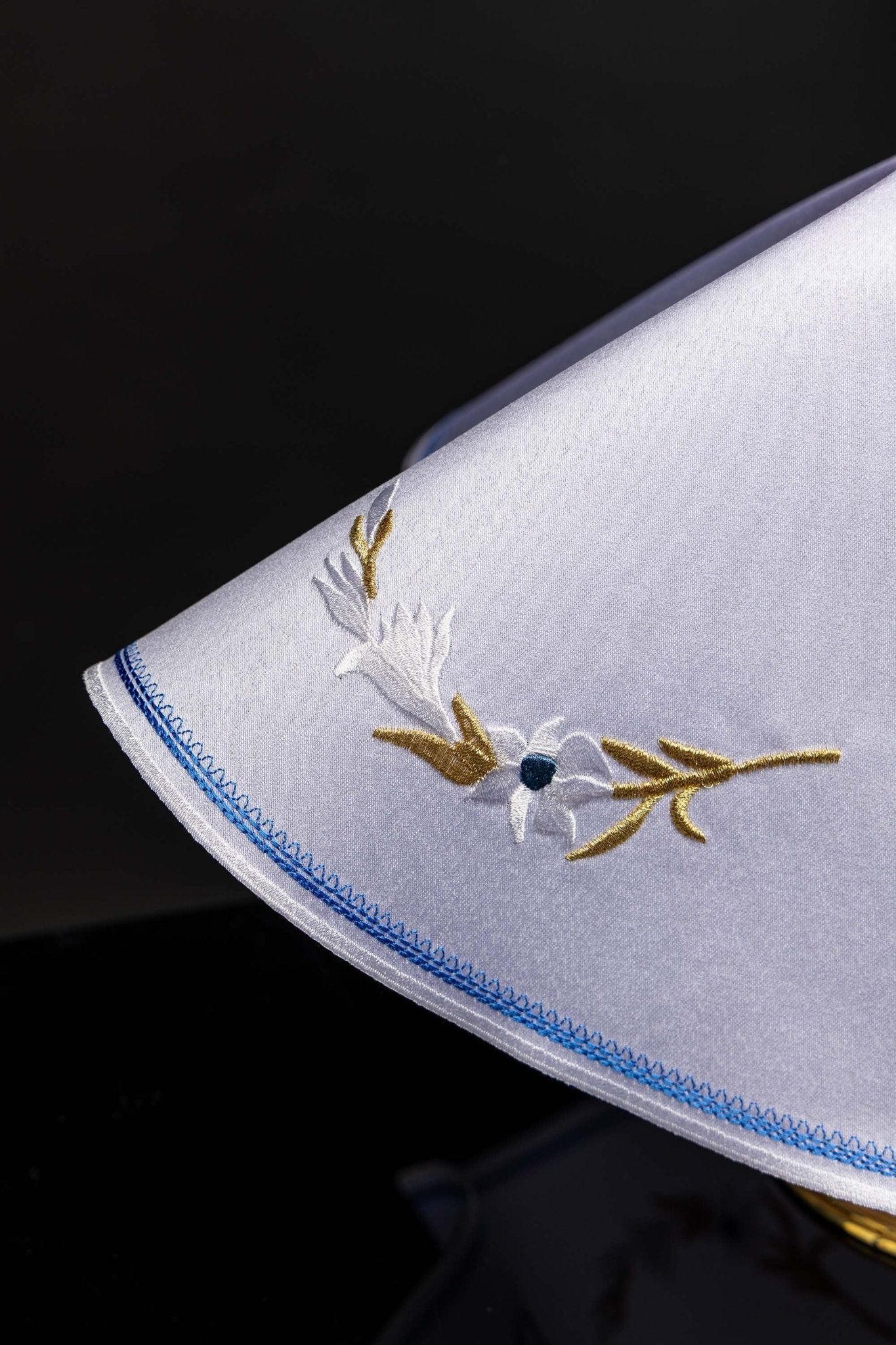 Round veil for a can with a Marian motif KWE/003/O/04 53cm BIAŁY - CHASUBLES.COM