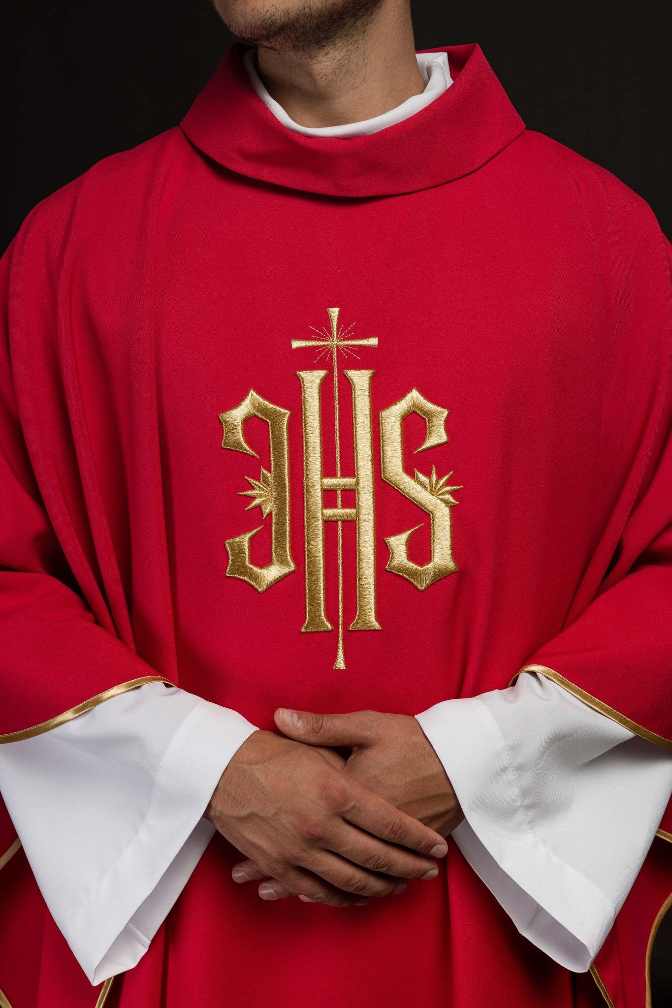 Simple chasuble with raised IHS gold embroidery KOR/010/02/12 CZERWONY - CHASUBLES.COM