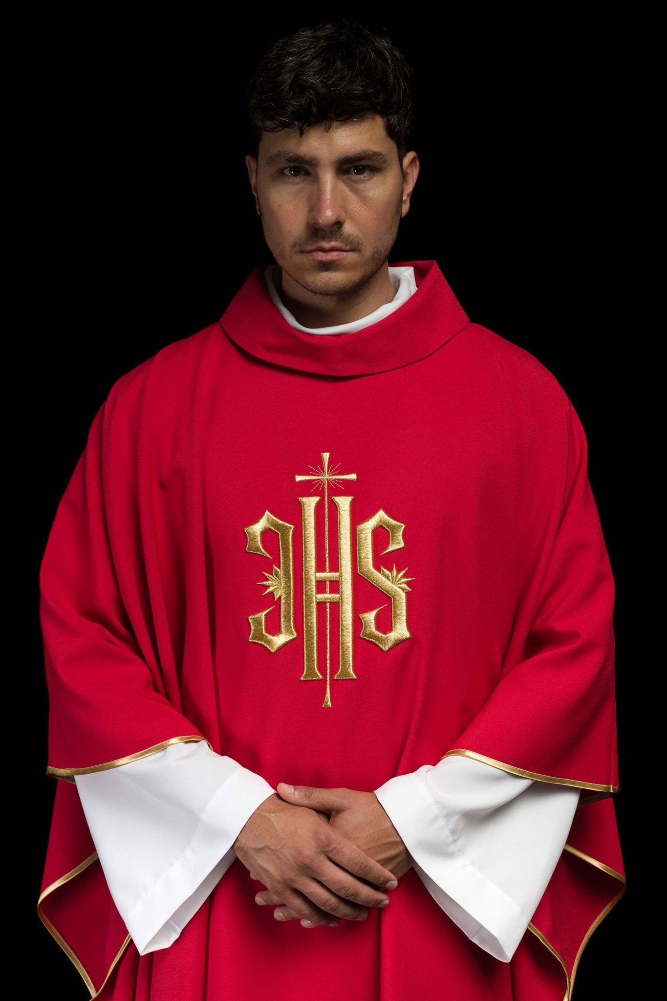 Simple chasuble with raised IHS gold embroidery KOR/010/02/12 CZERWONY - CHASUBLES.COM