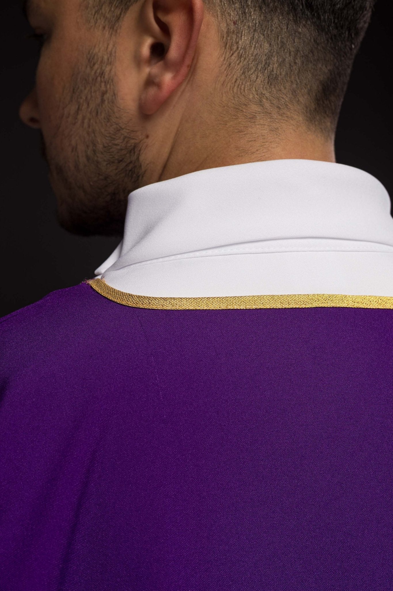 Smooth purple dalmatic with gold trim KDL/1002/03/12/D - HAFTINAUSA.COM