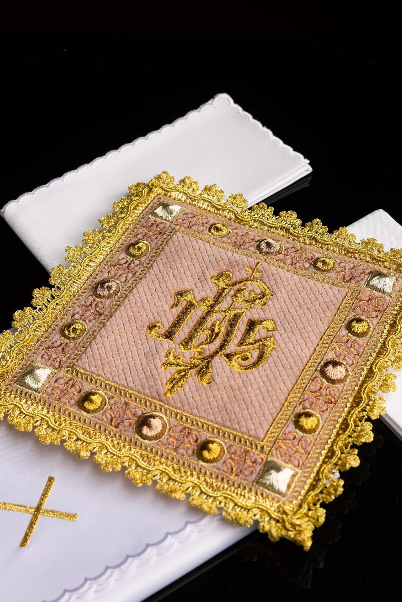 Velvet Altar Linens in pink with embroidered IHS symbol S-5567-C5 - CHASUBLES.COM