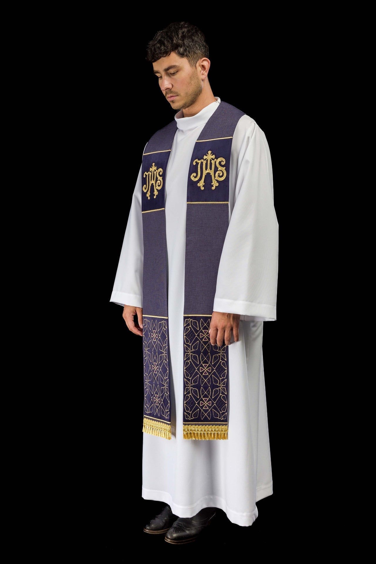 Velvet Embroidered Stole with IHS Motif in Purple S-2055-03-70 - CHASUBLES.COM