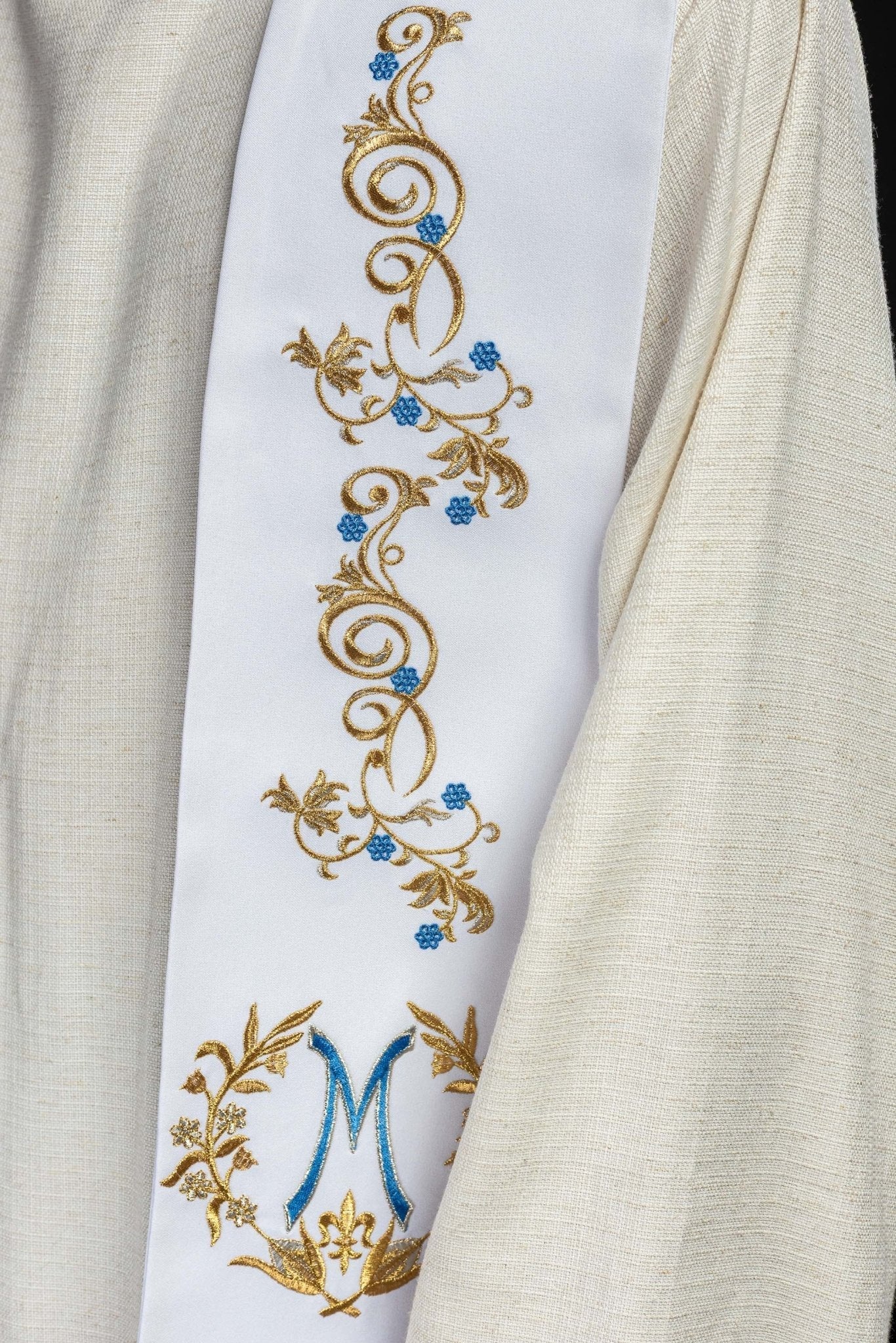 White embroidered Marian priestly stole KST/032/04/01 BIAŁY - HAFTINAUSA.COM