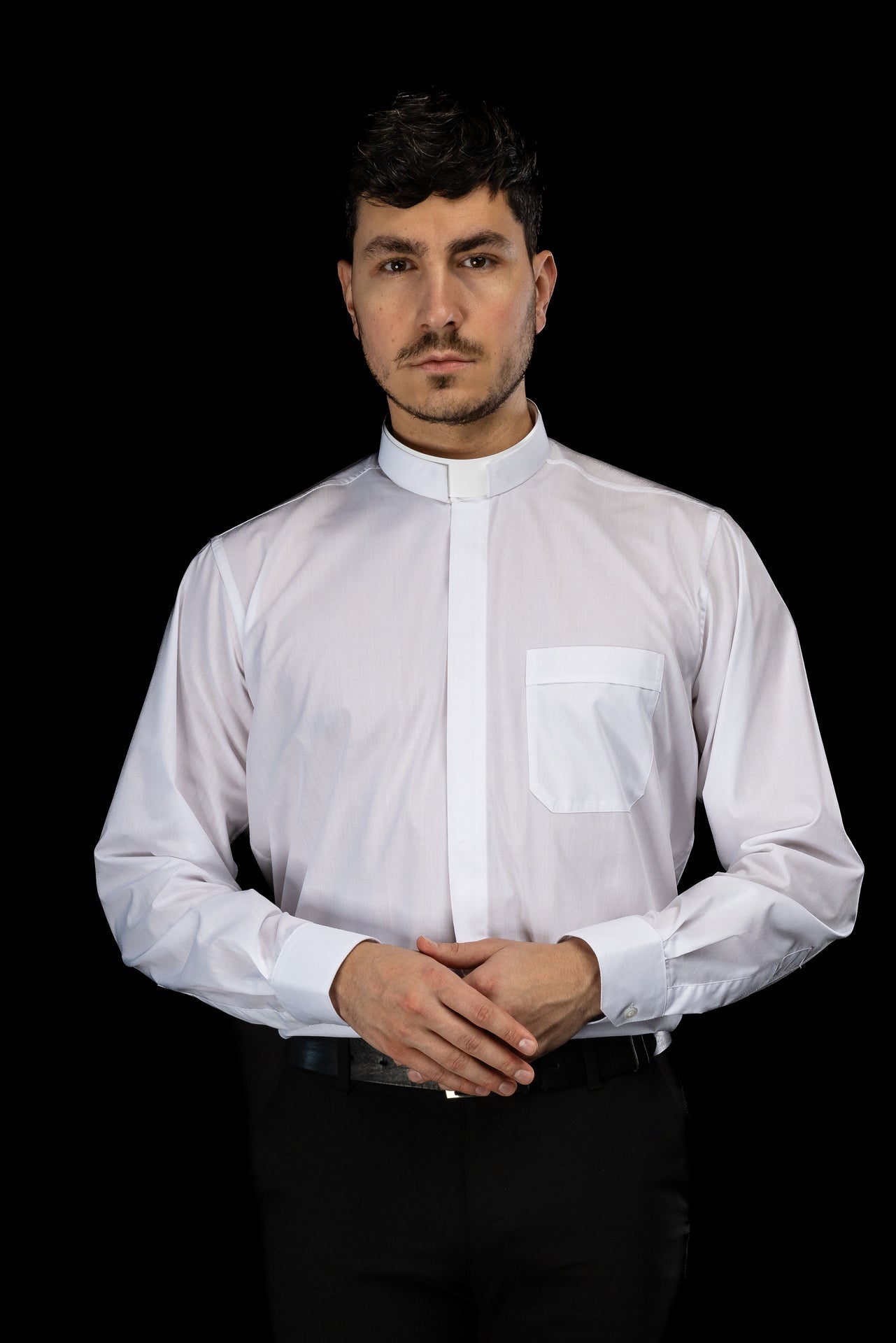 White long-sleeved Roman clerical shirt with clerical collar KSZ/003/211/DR/38 - CHASUBLES.COM